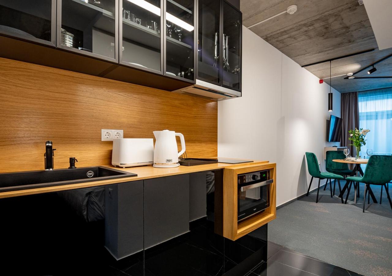Superior Studio - Photo 18