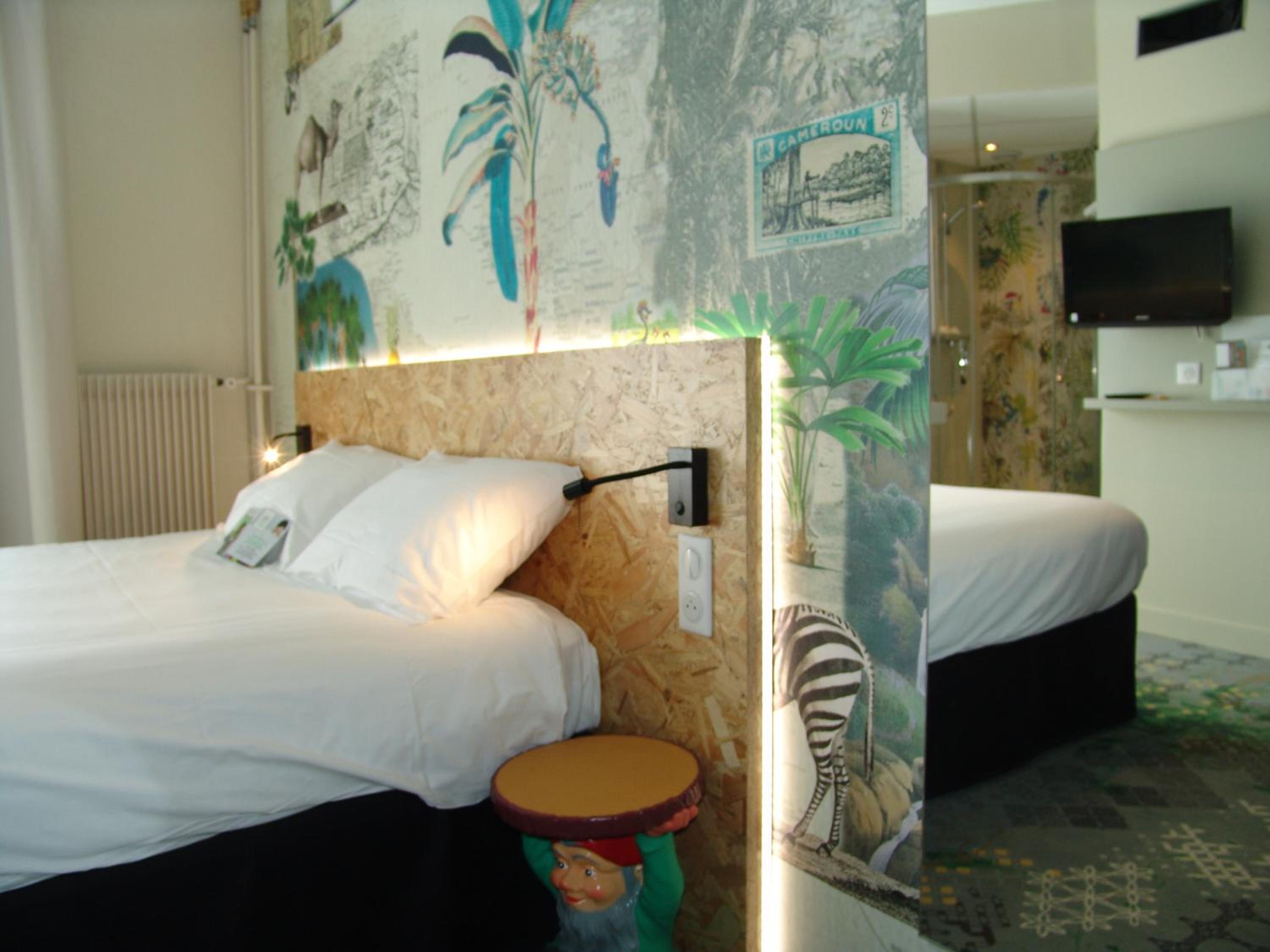 Standard Queen Room - Photo 5