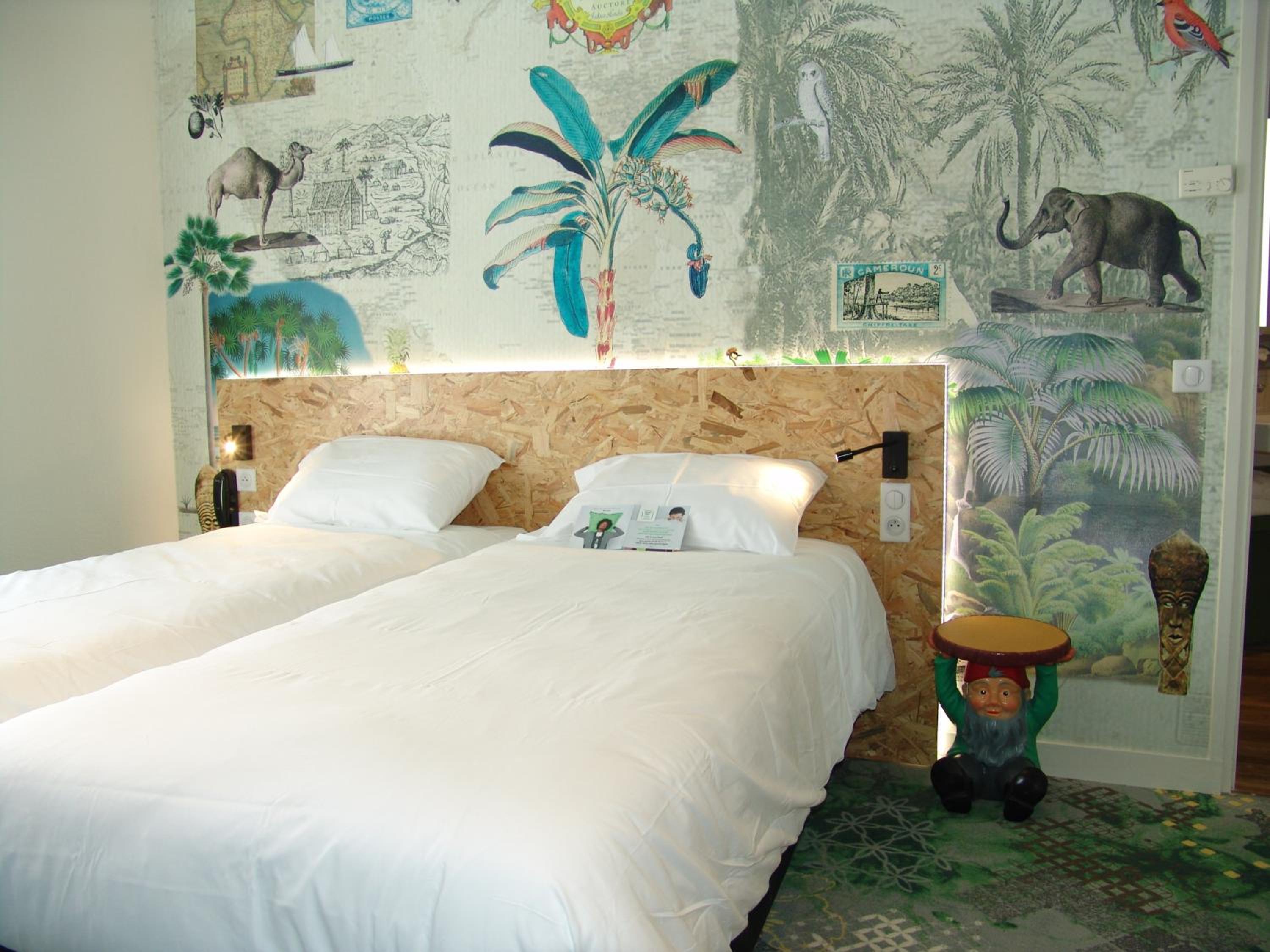 Standard Twin Room - Photo 1