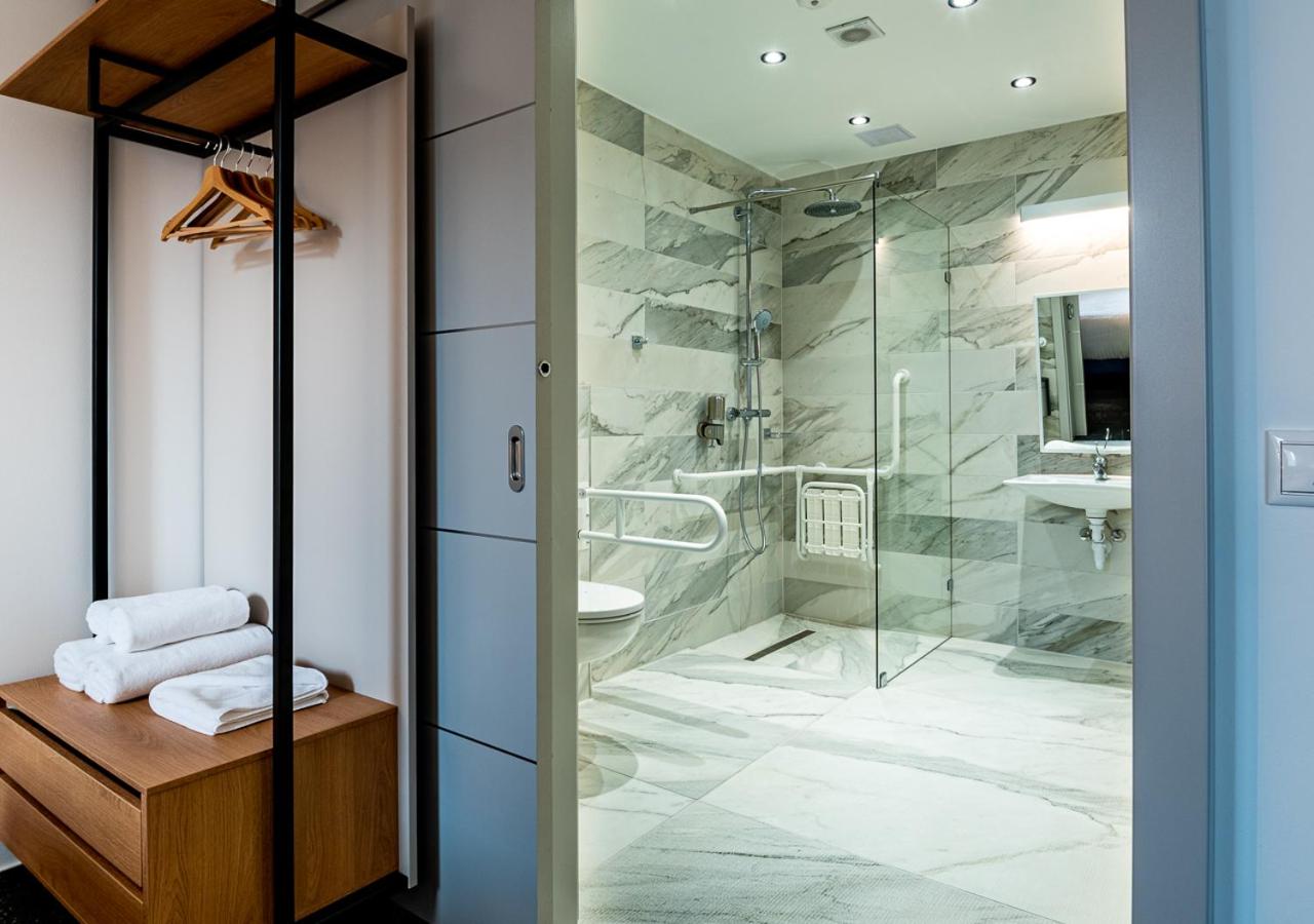 One-Bedroom Apartment - Photo 9