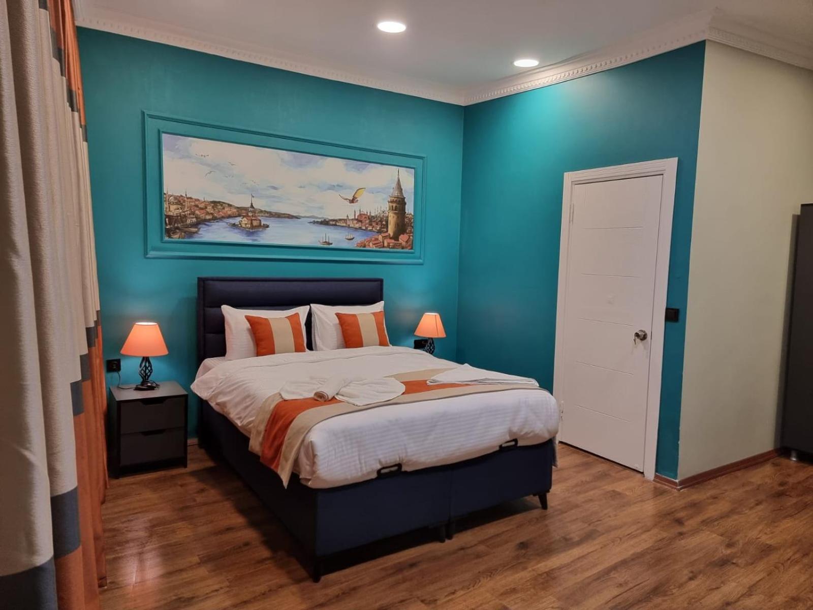Comfort Triple Room with Shower photo 1