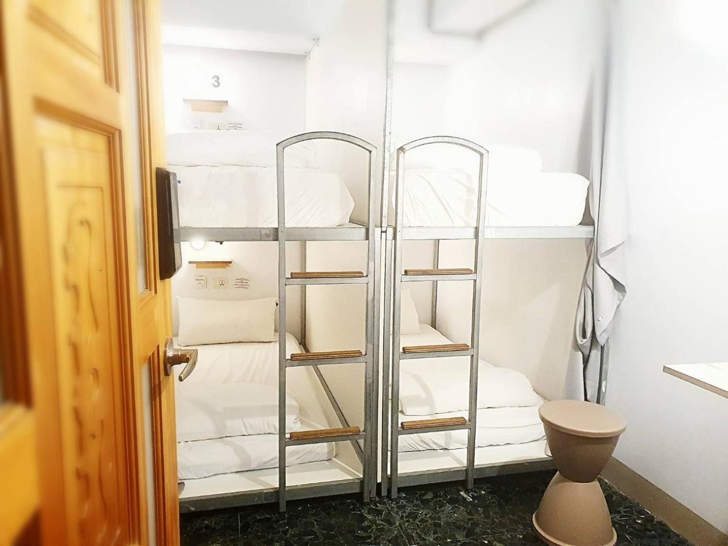 Quadruple Room with Shared Bathroom