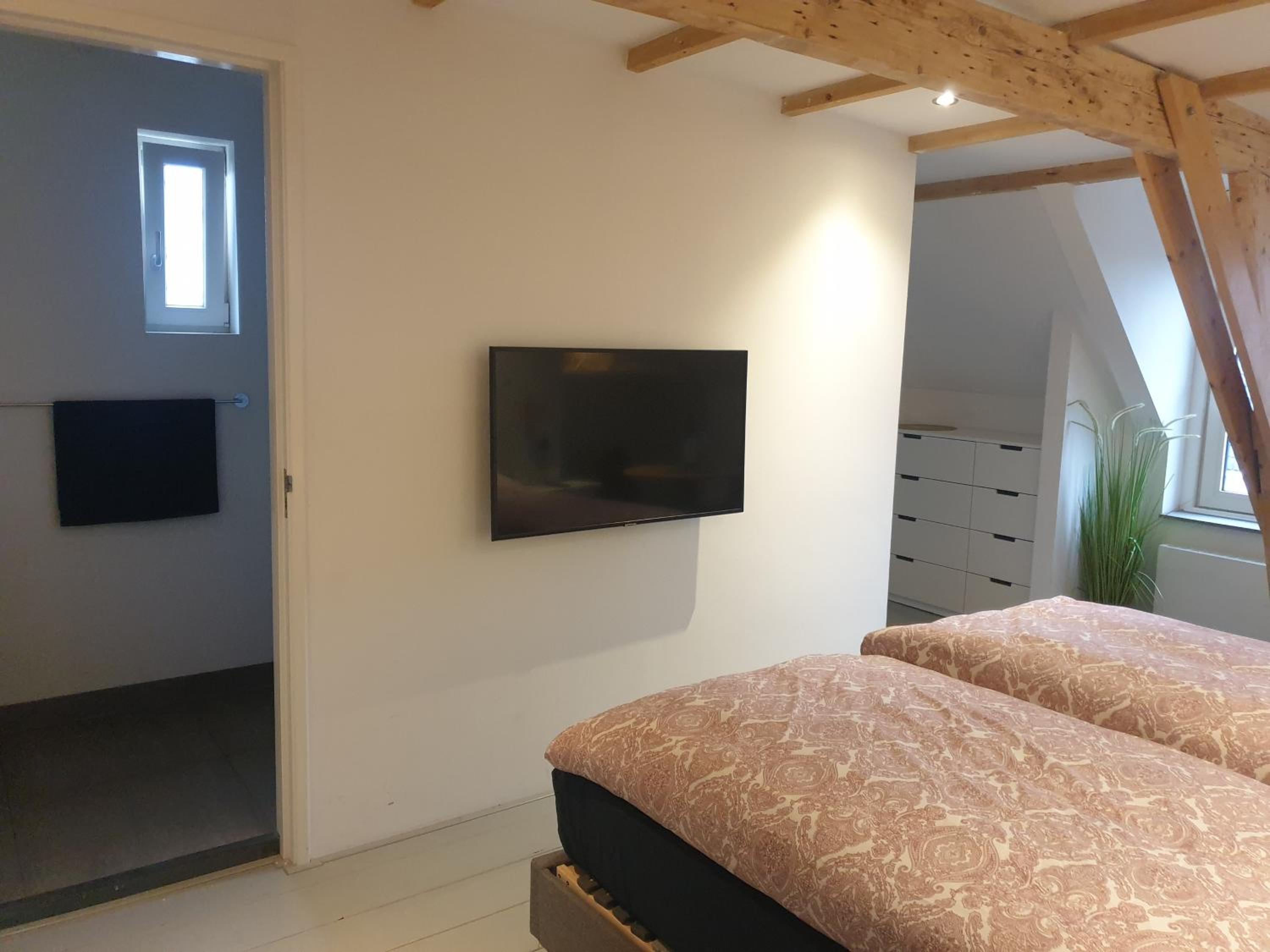 Double Room with Private Bathroom photo 2