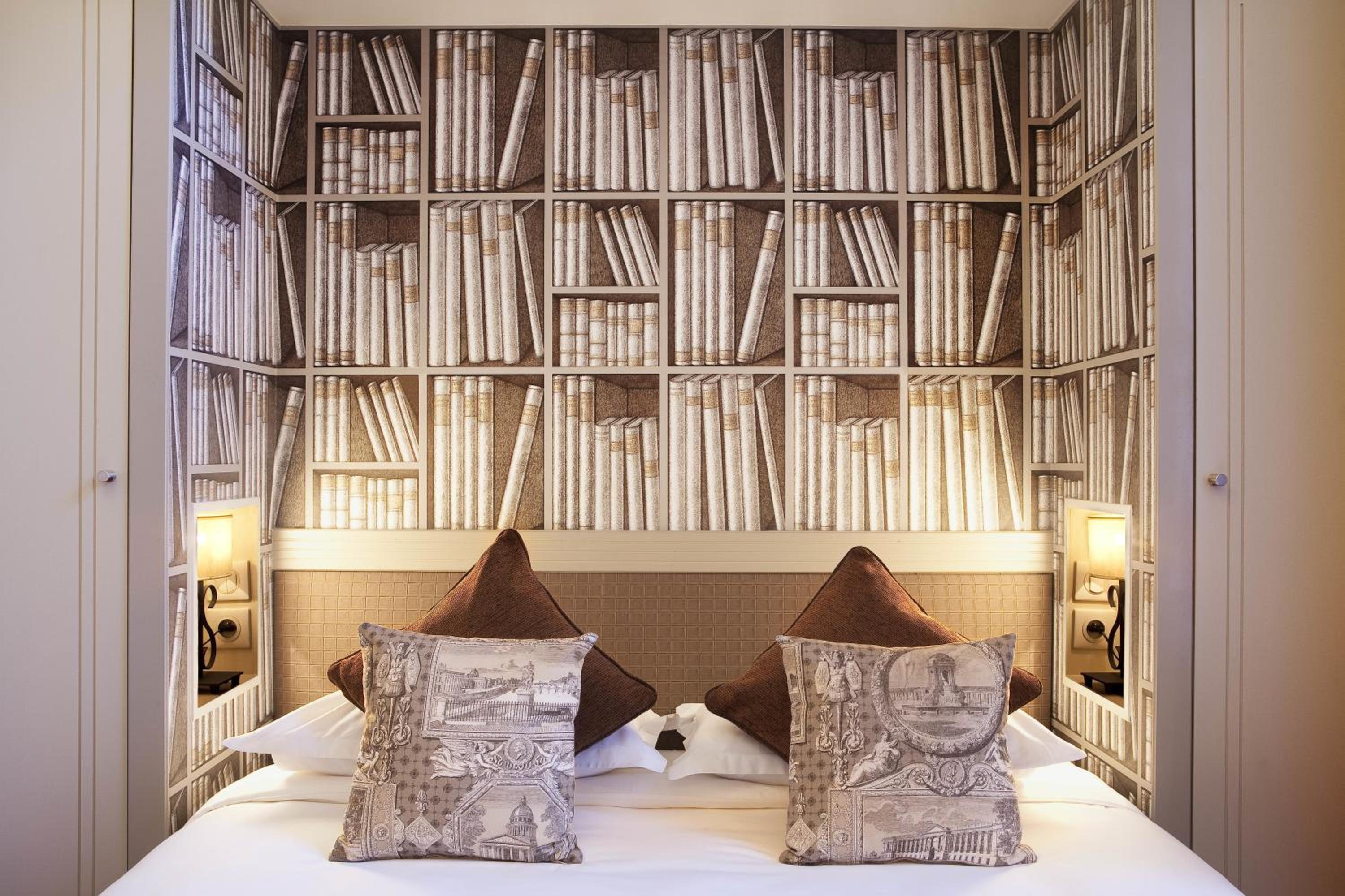 Traditional Double or Twin Room photo 1