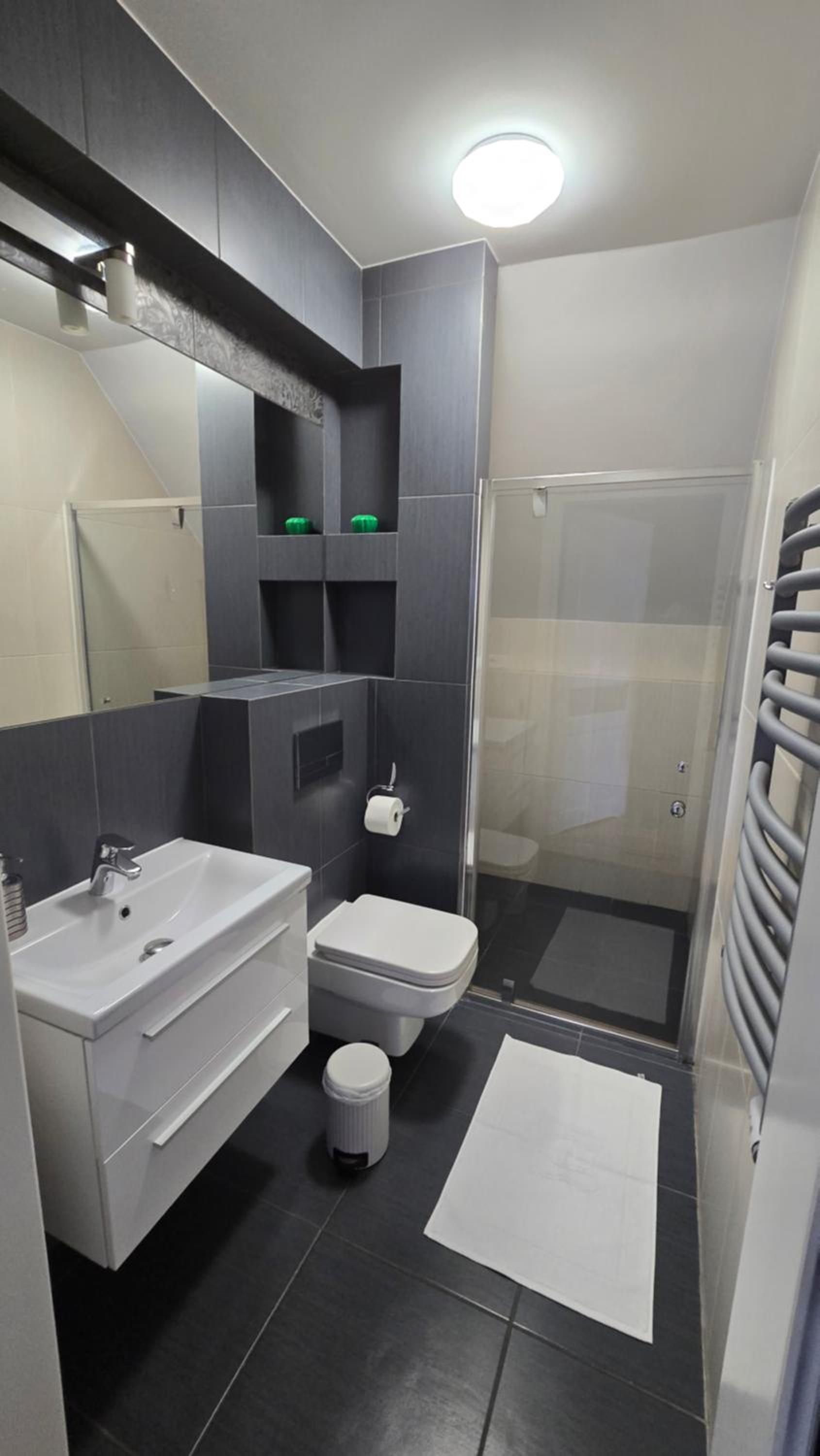 Apartment with Kitchenette and Balcony - Photo 24