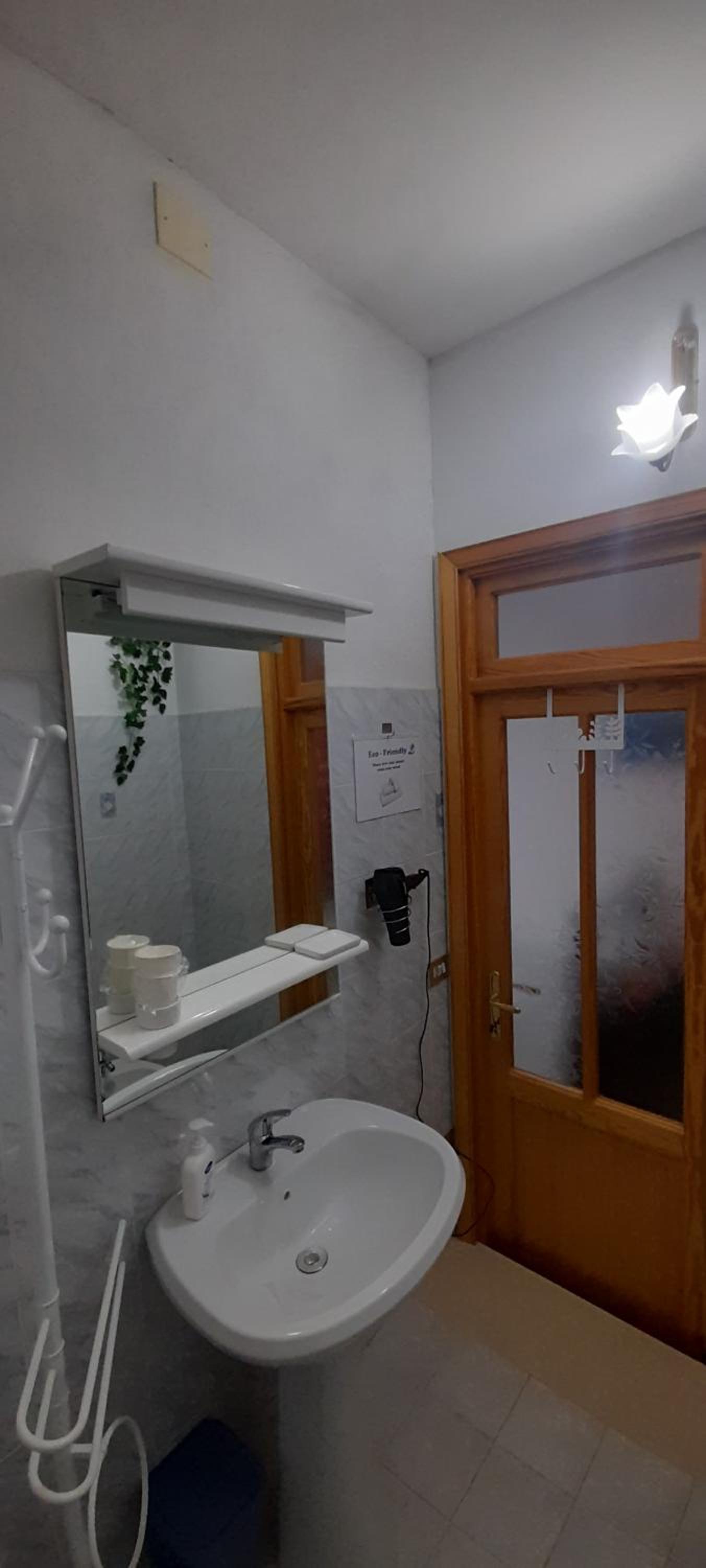 Comfort Triple Room - Photo 29