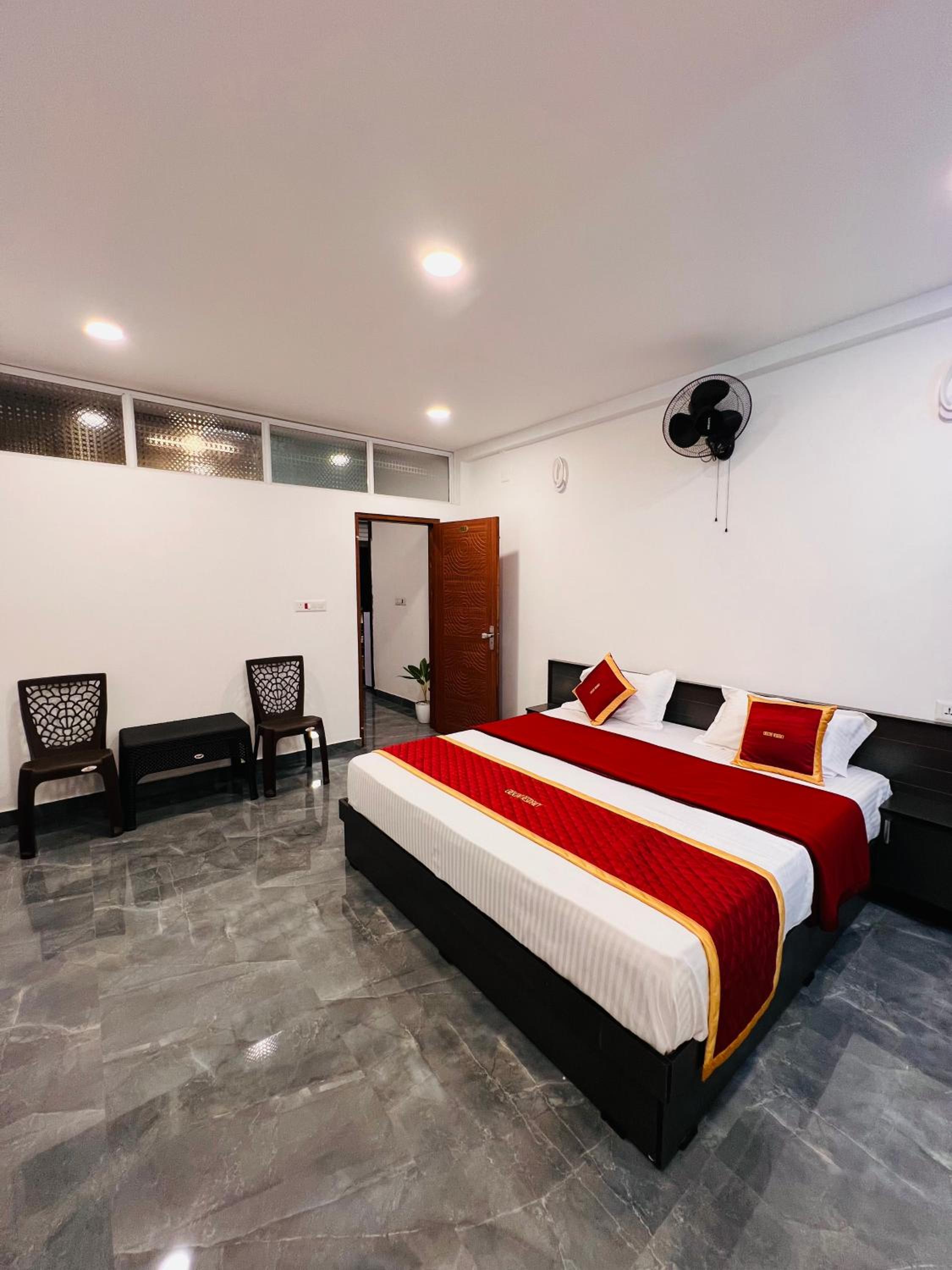 Standard King Room