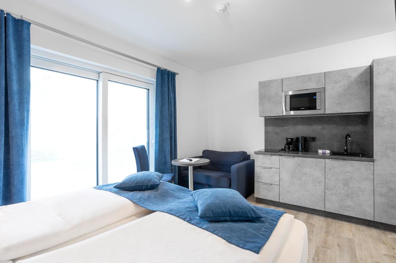 Studio Apartment photo 3