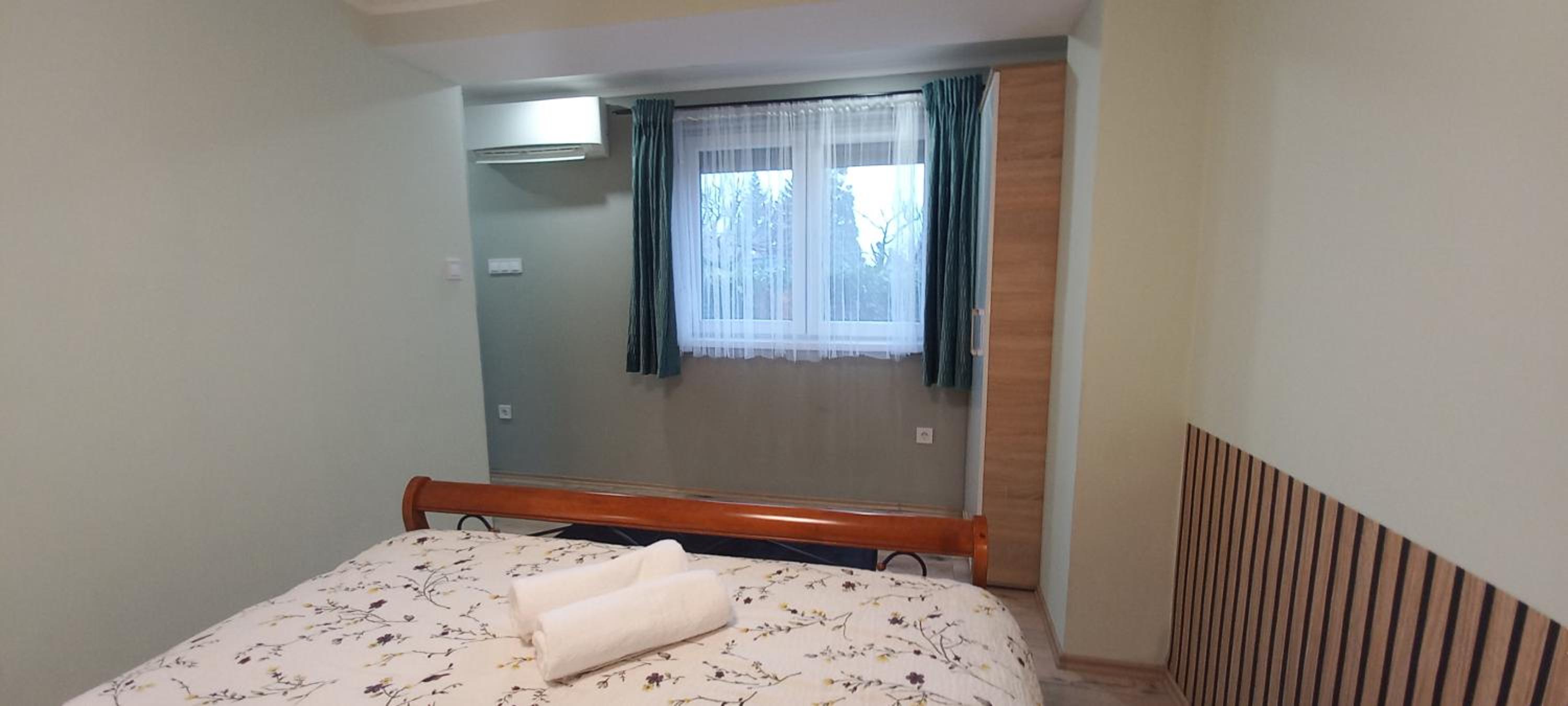 Apartment with Terrace photo 2