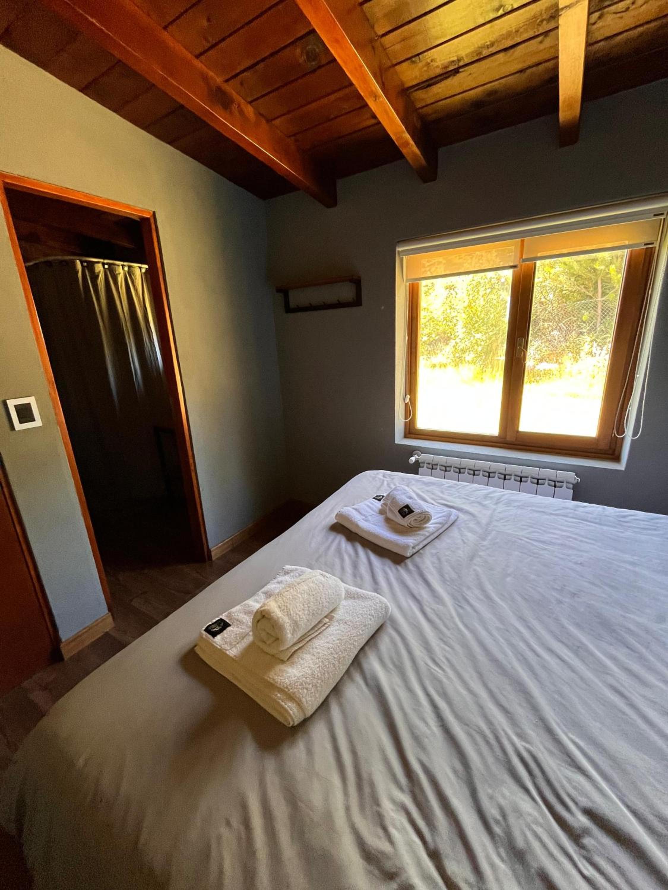 Double or Twin Room with Mountain View photo 2