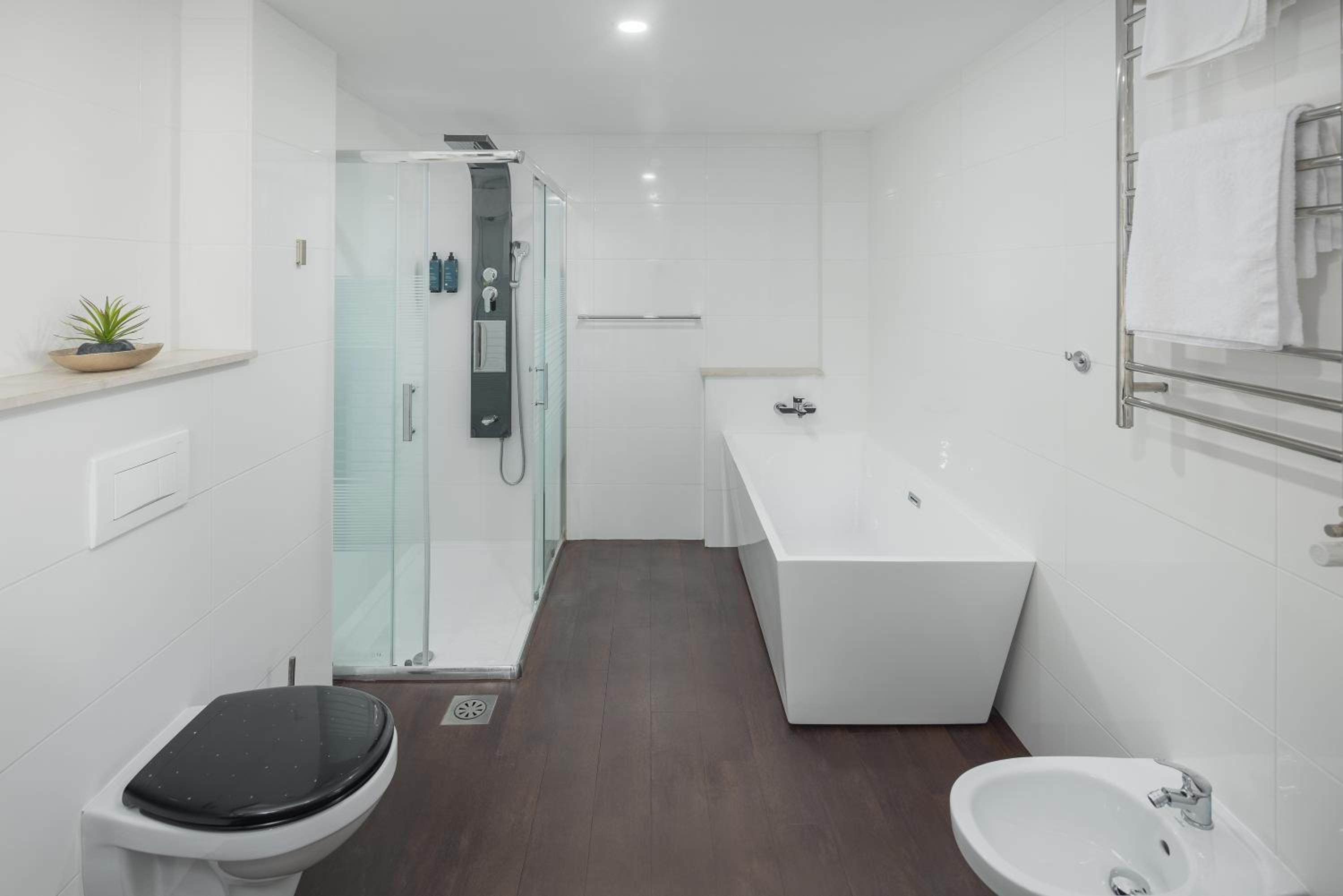Deluxe Double Room with Balcony and Sea View