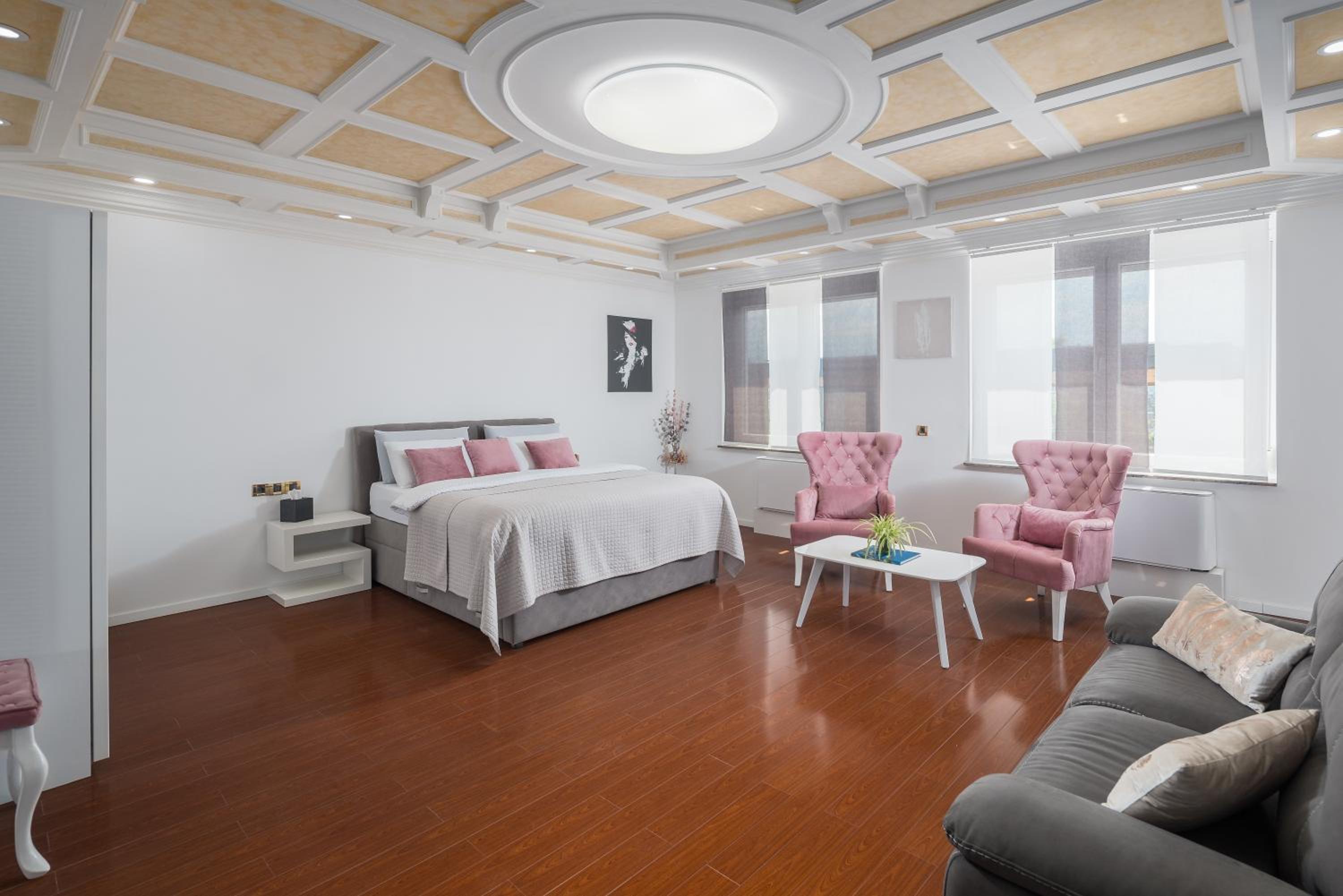 Deluxe Double Room with Balcony and Sea View photo 1