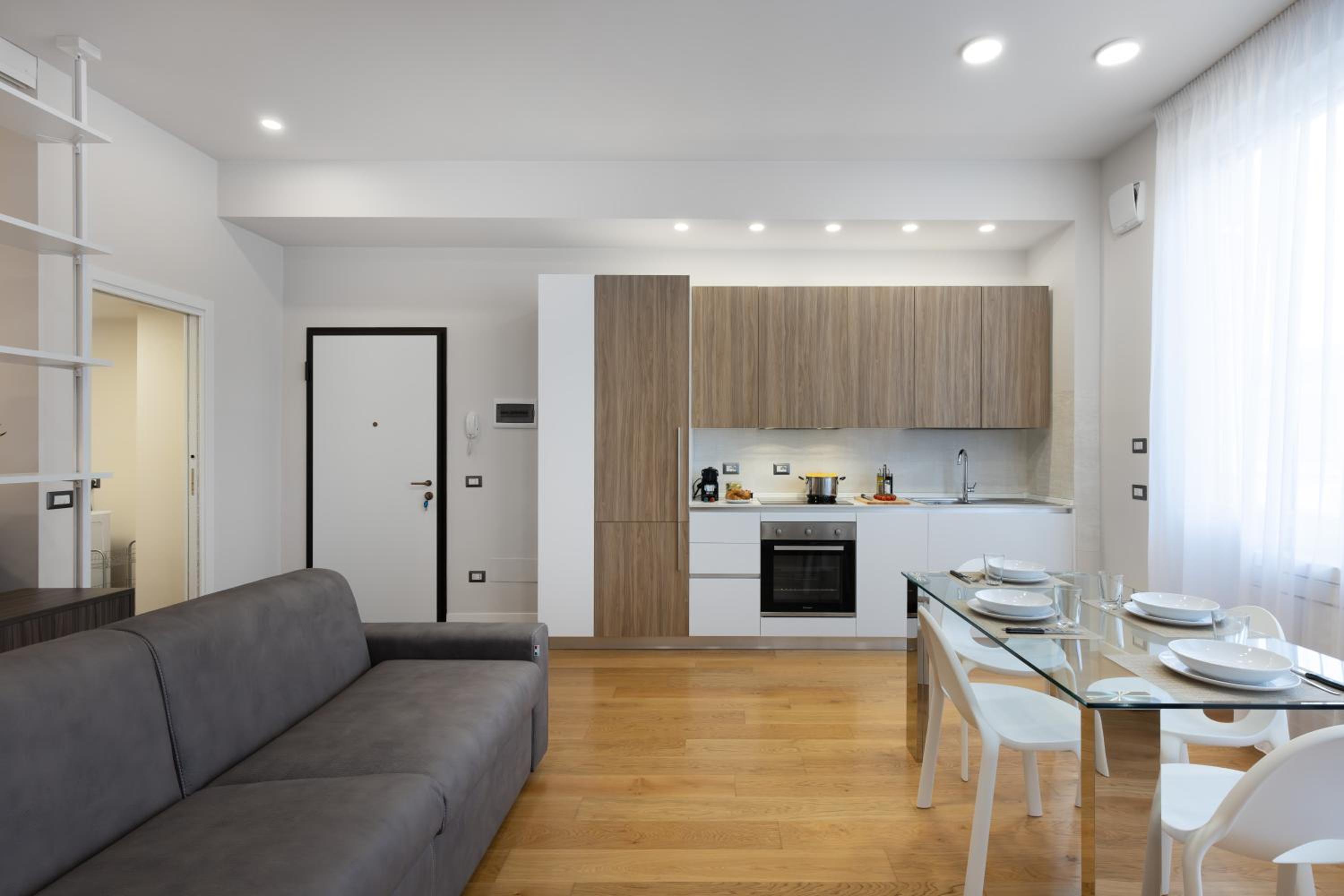 Studio Apartment