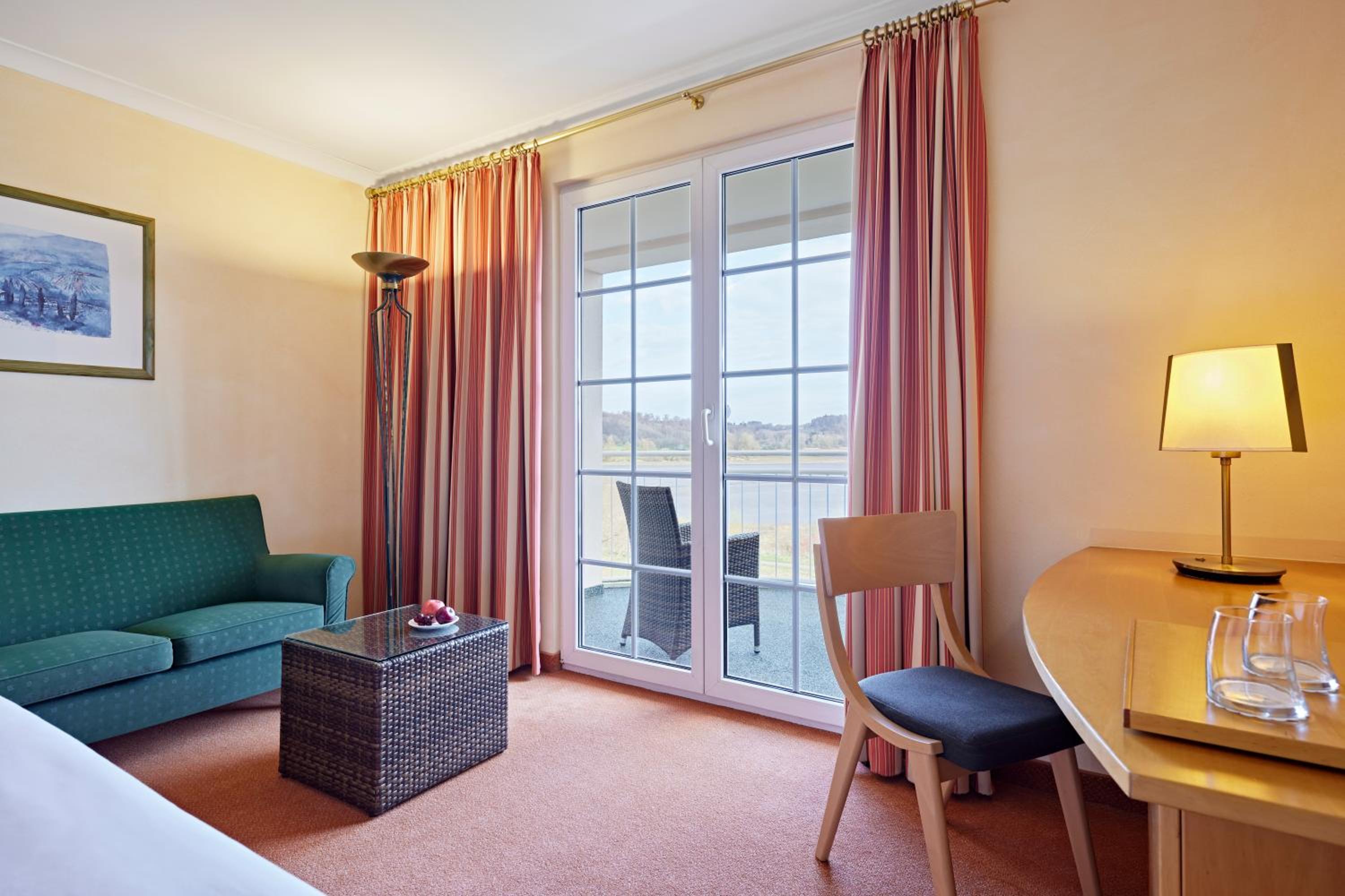 King Room With Balcony