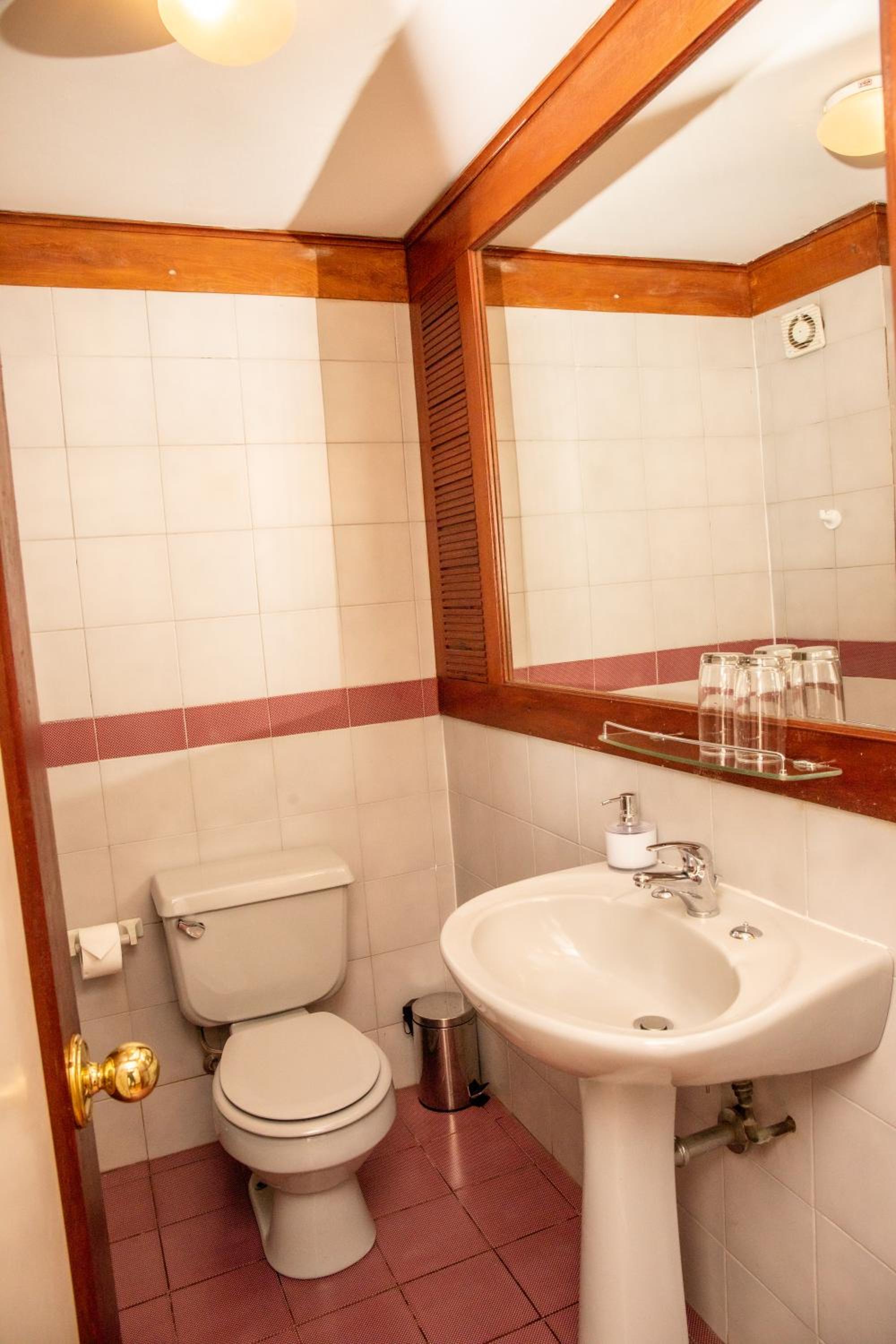Standard Triple Room photo 2