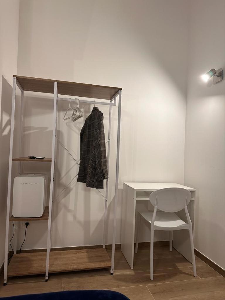 Deluxe Room (2 Adults + 1 Child)