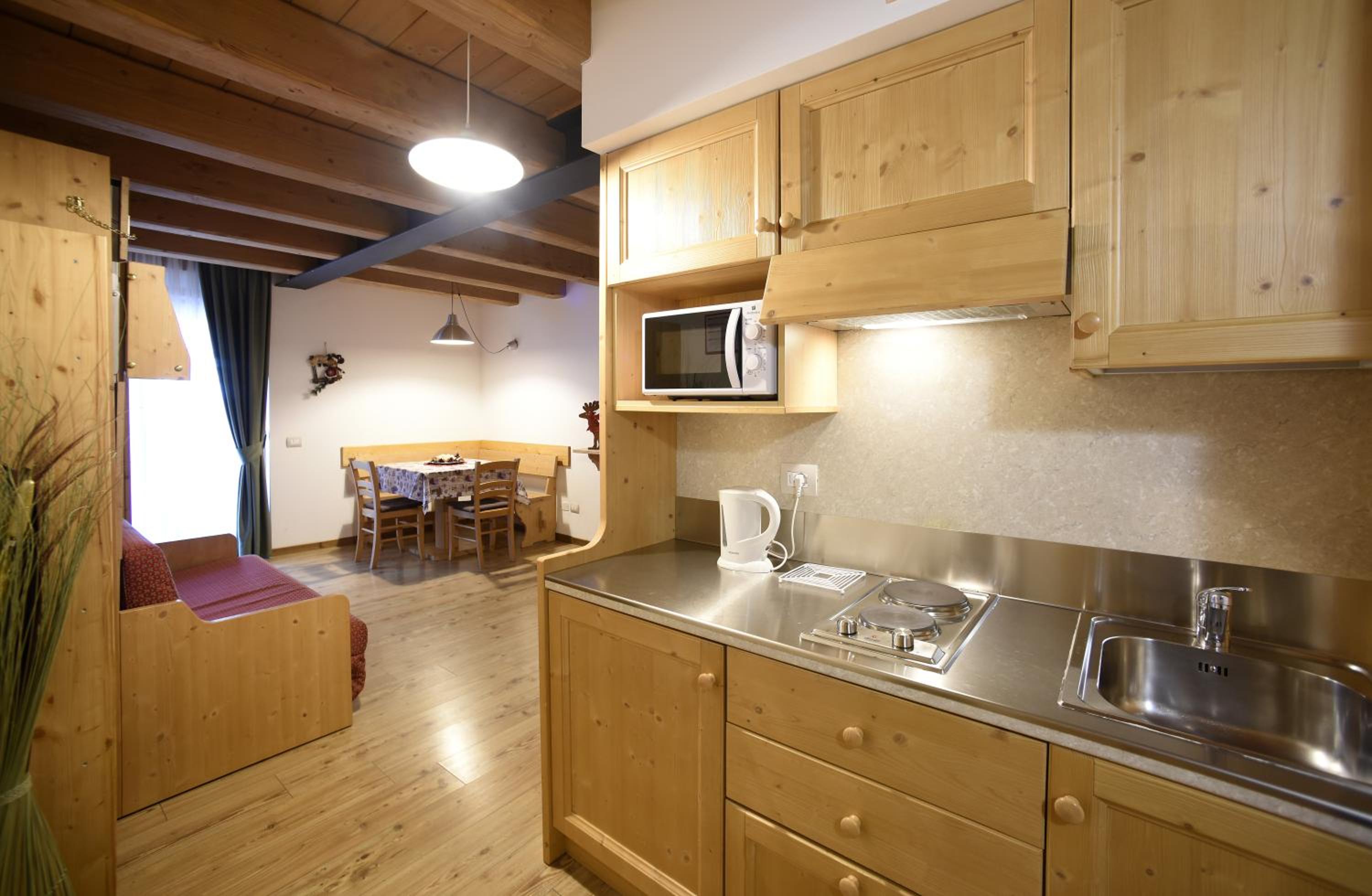 Studio (4 Adults) photo 2