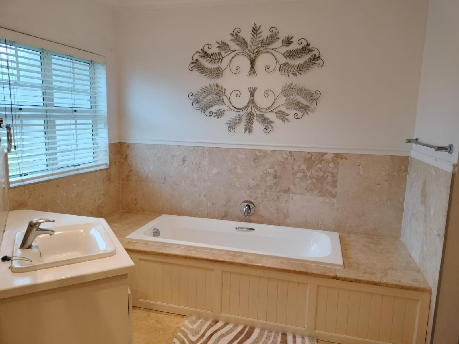 One-Bedroom House photo 2