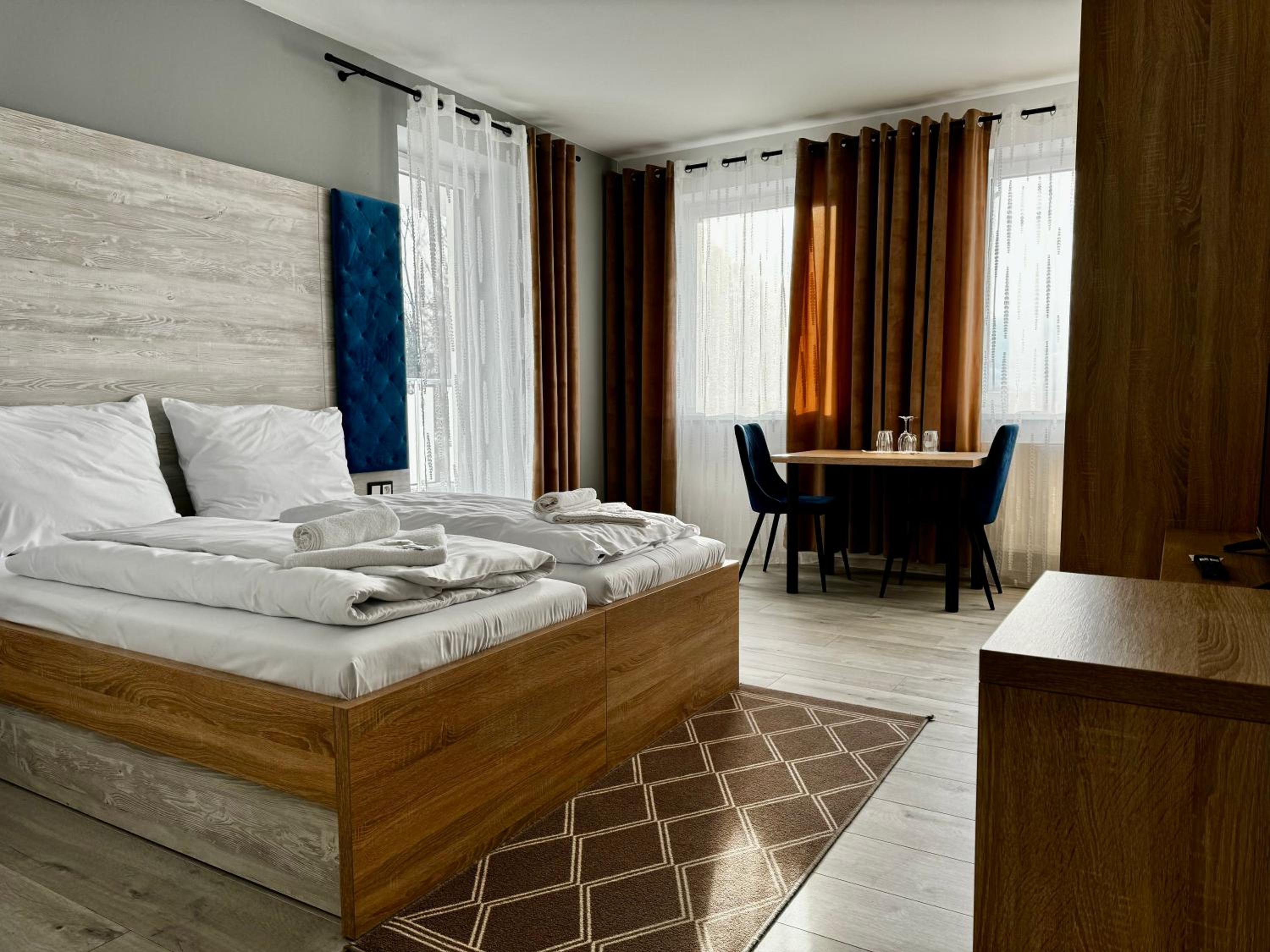 Double Room with Private Bathroom photo 1