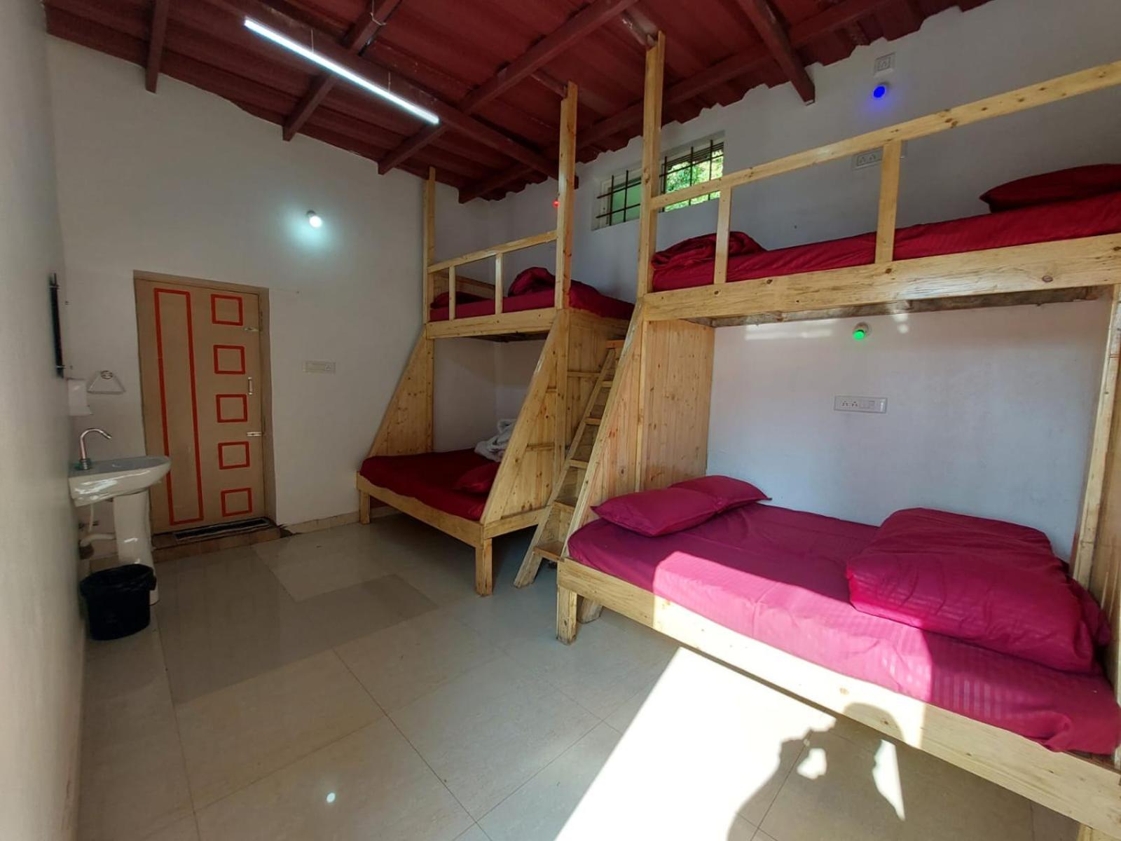 Triple Room With Mountain View photo 1
