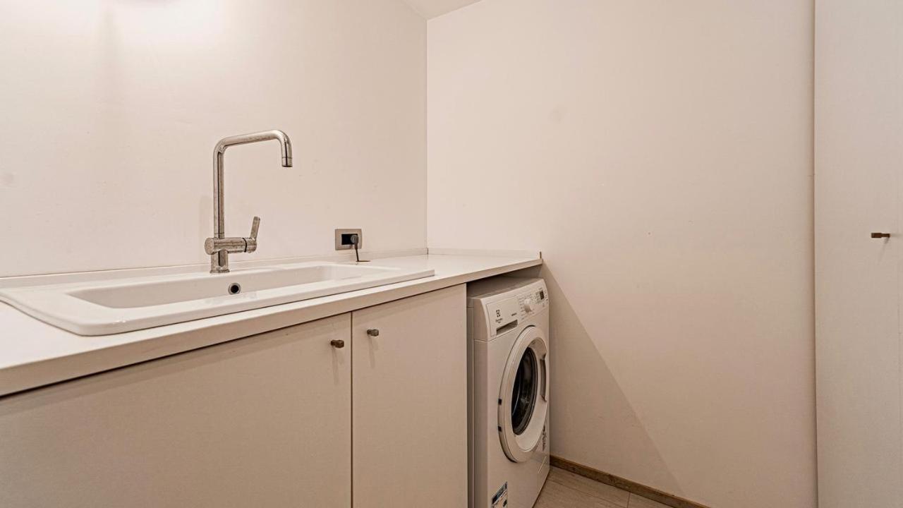 Two-Bedroom Apartment photo 3