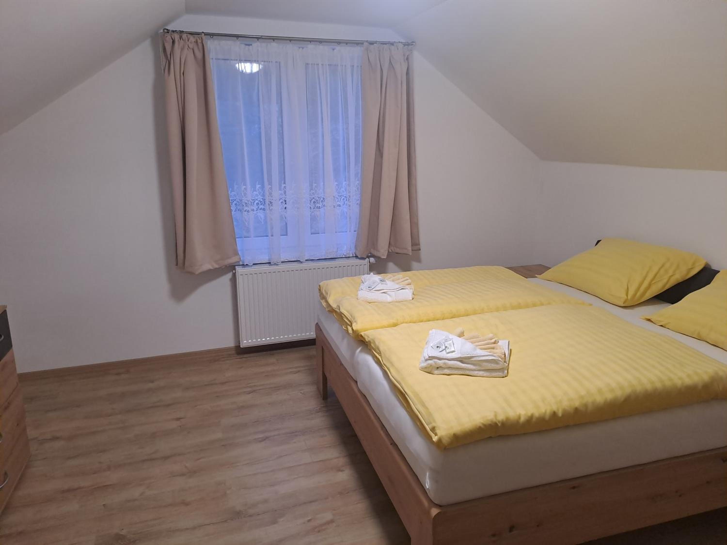 Two-Bedroom Apartment - Photo 11