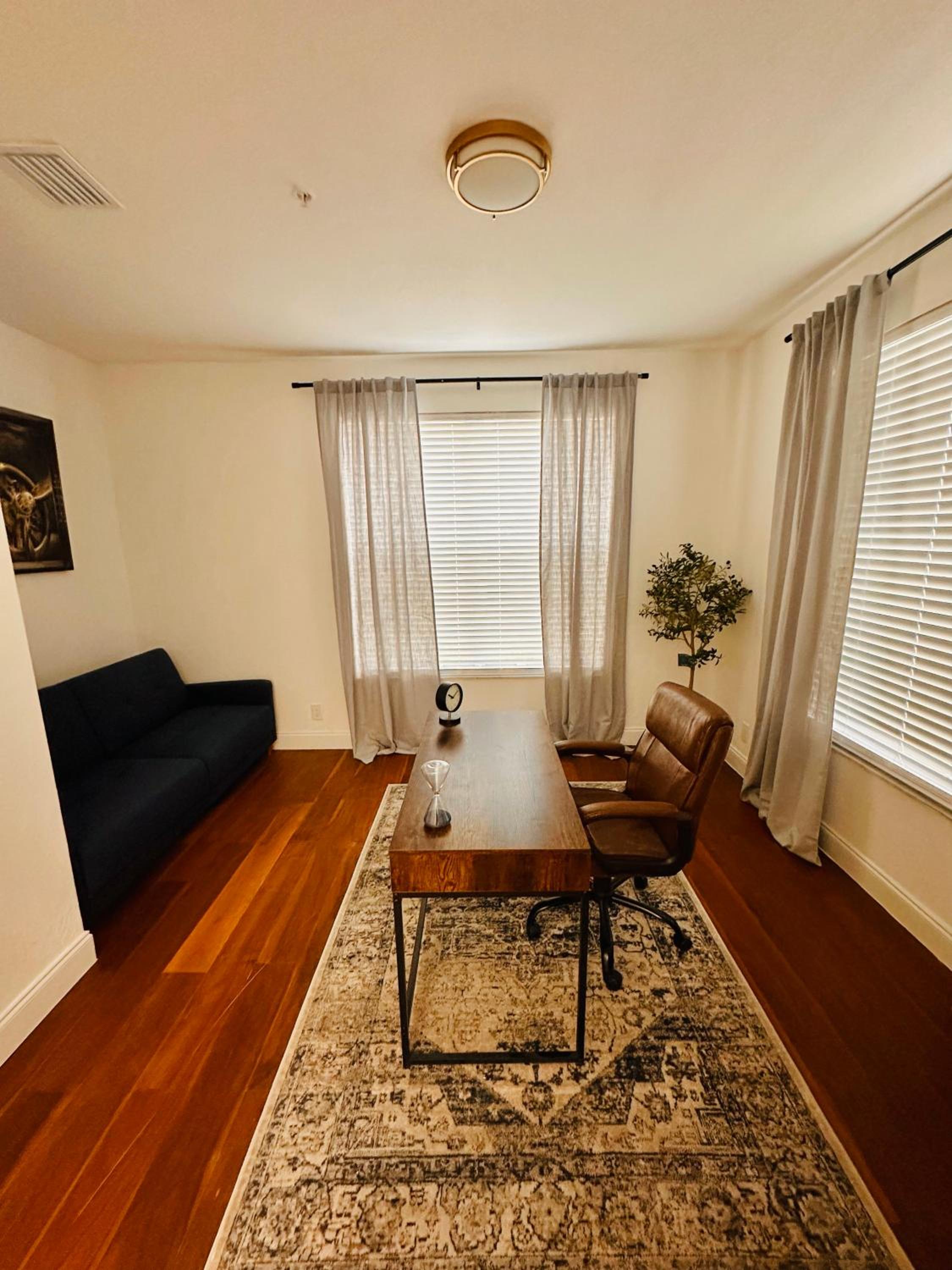 Three-Bedroom Villa photo 1