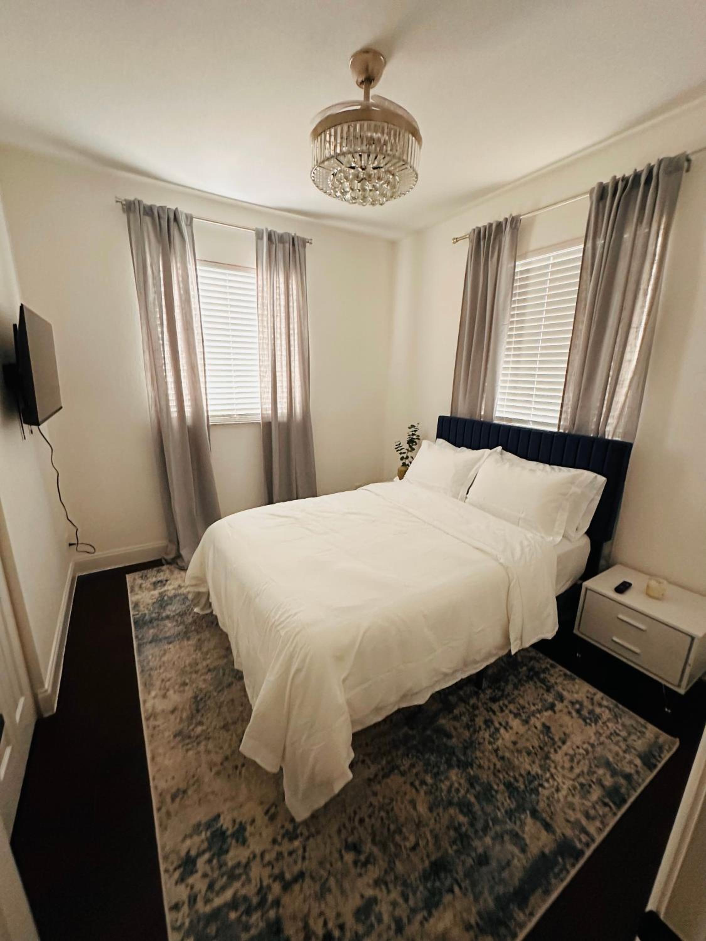 Three-Bedroom Villa photo 2