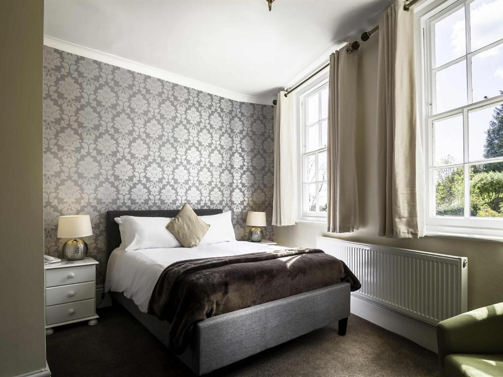 Standard Double Room - Photo 12