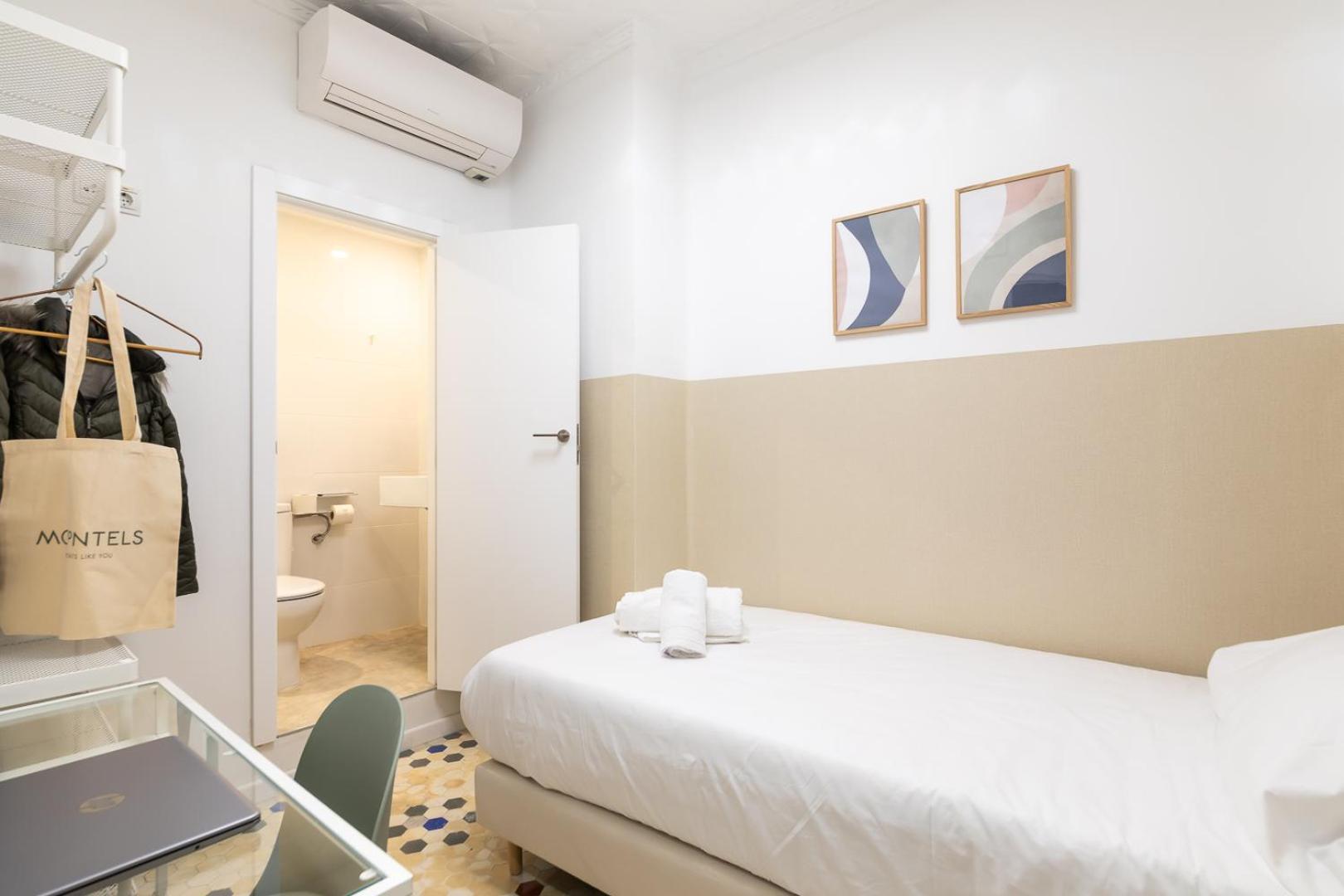 Habitación Individual Interior con Baño Privado