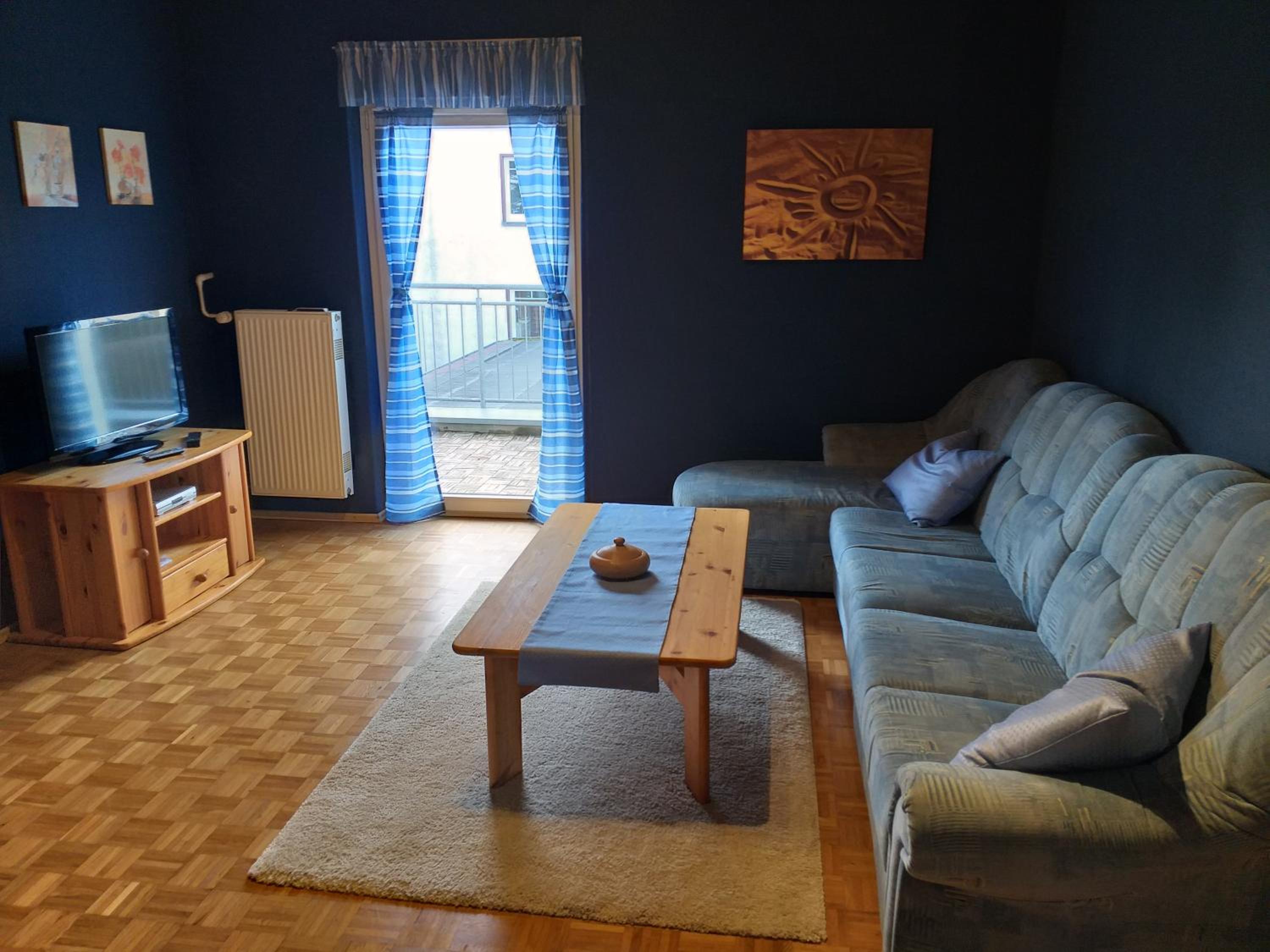 One-Bedroom Apartment photo 2