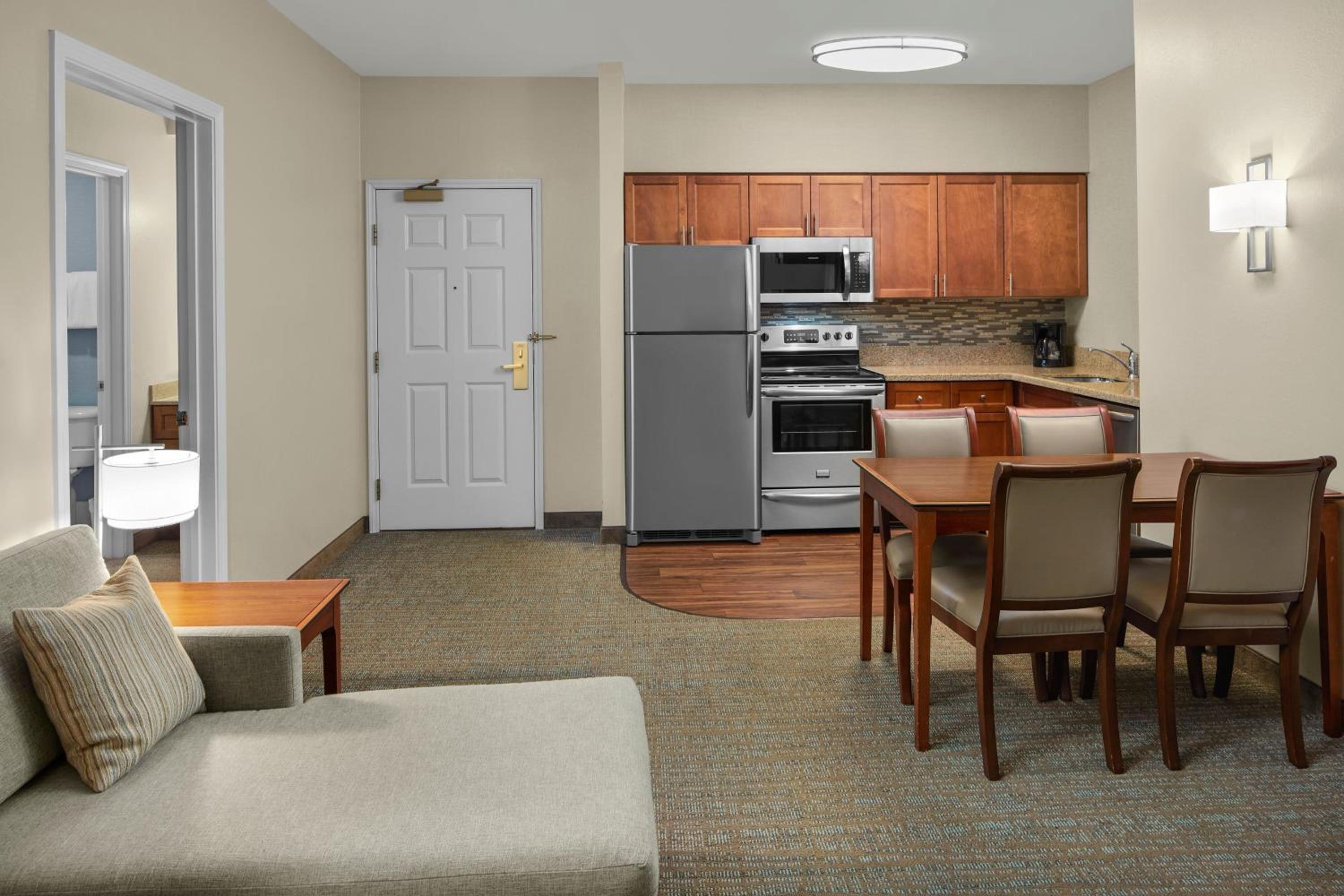 Two-Bedroom Suite photo 2