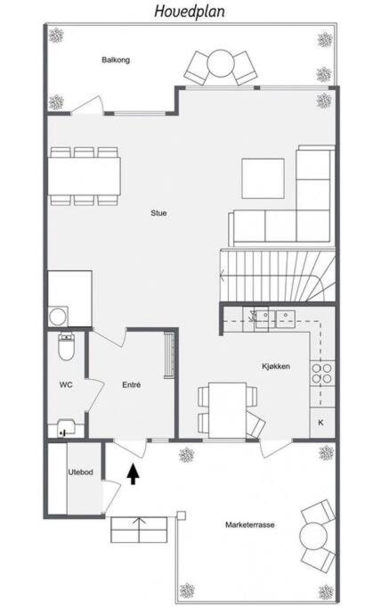 Three-Bedroom Apartment photo 3