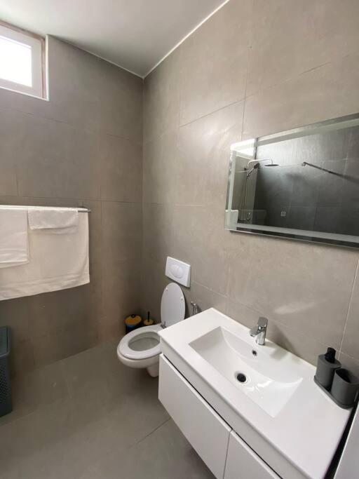 Two-Bedroom Apartment photo 3