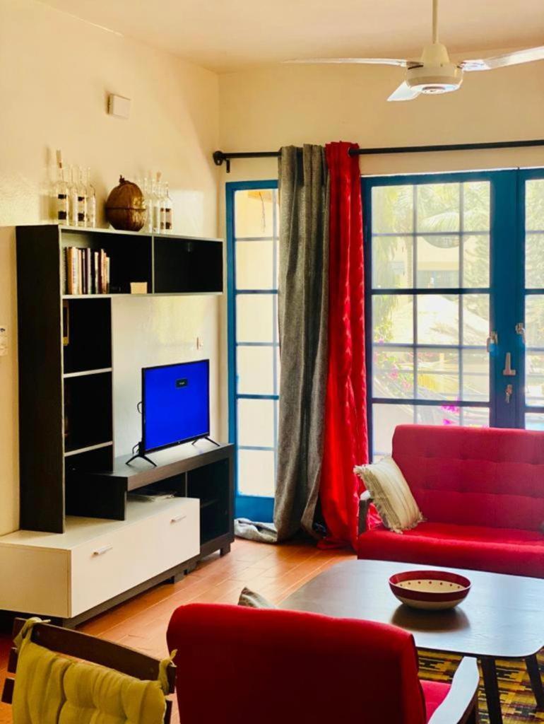One-Bedroom Apartment photo 2
