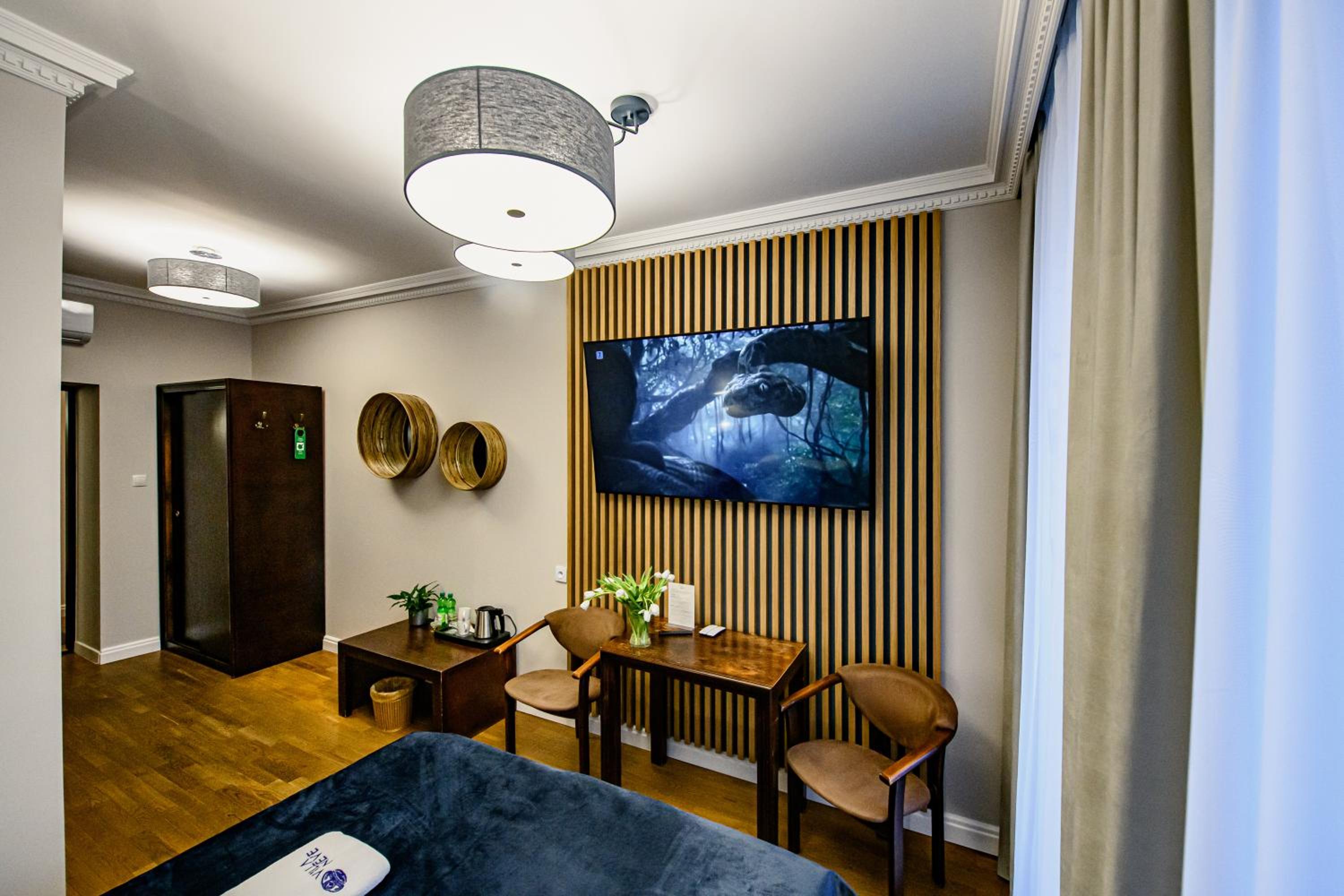 Double or Twin Room - Photo 13