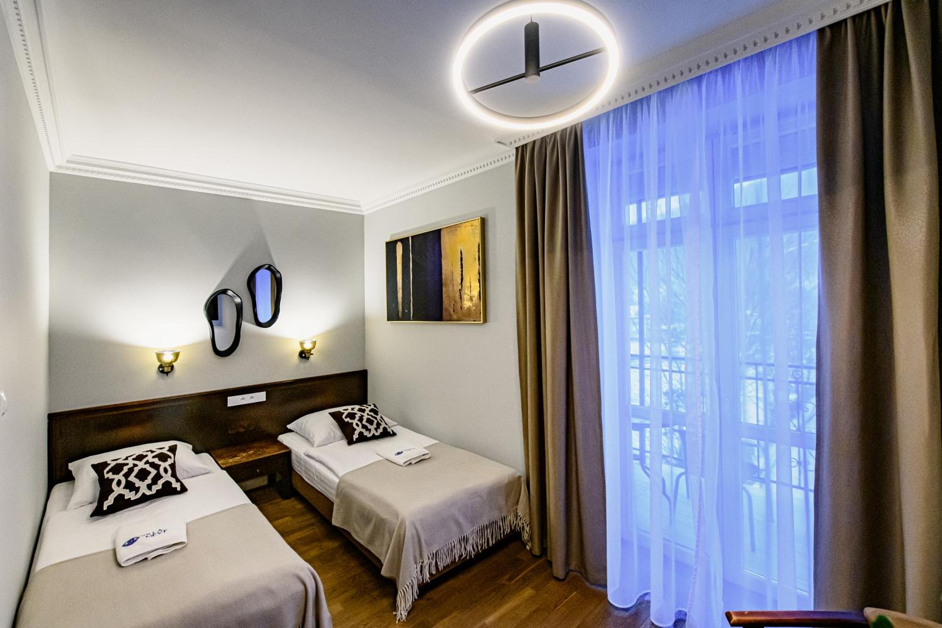 Double or Twin Room - Photo 27