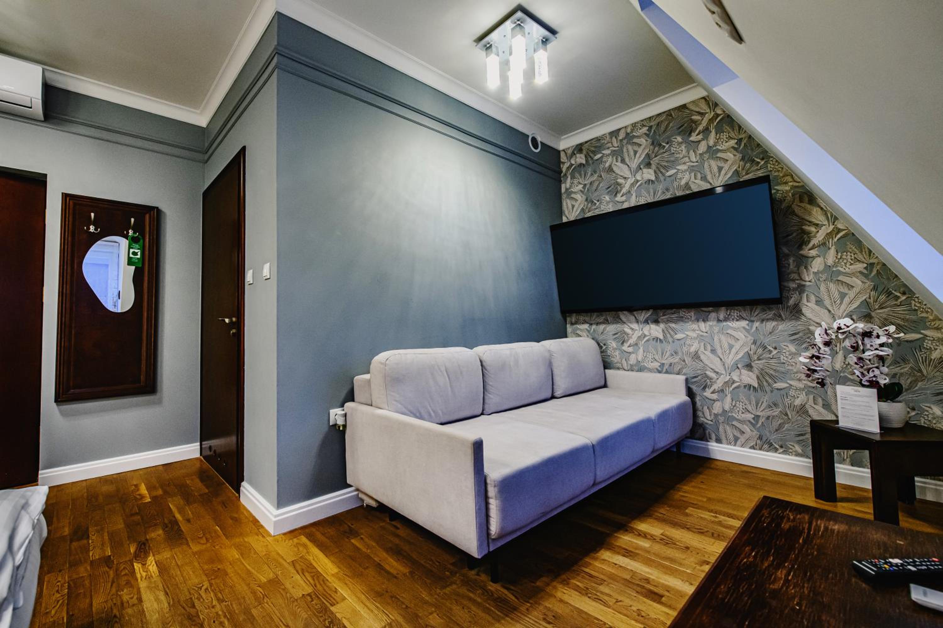 Triple Room - Photo 2