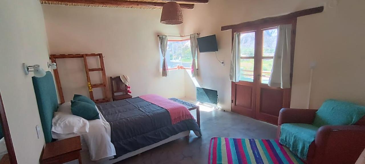 One-Bedroom House photo 1