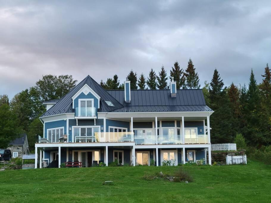 Two-Bedroom Apartment with View
