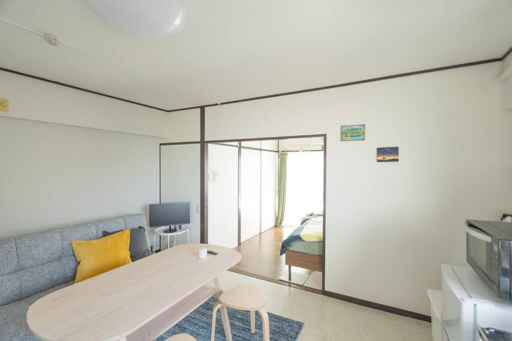 One-Bedroom Apartment photo 3