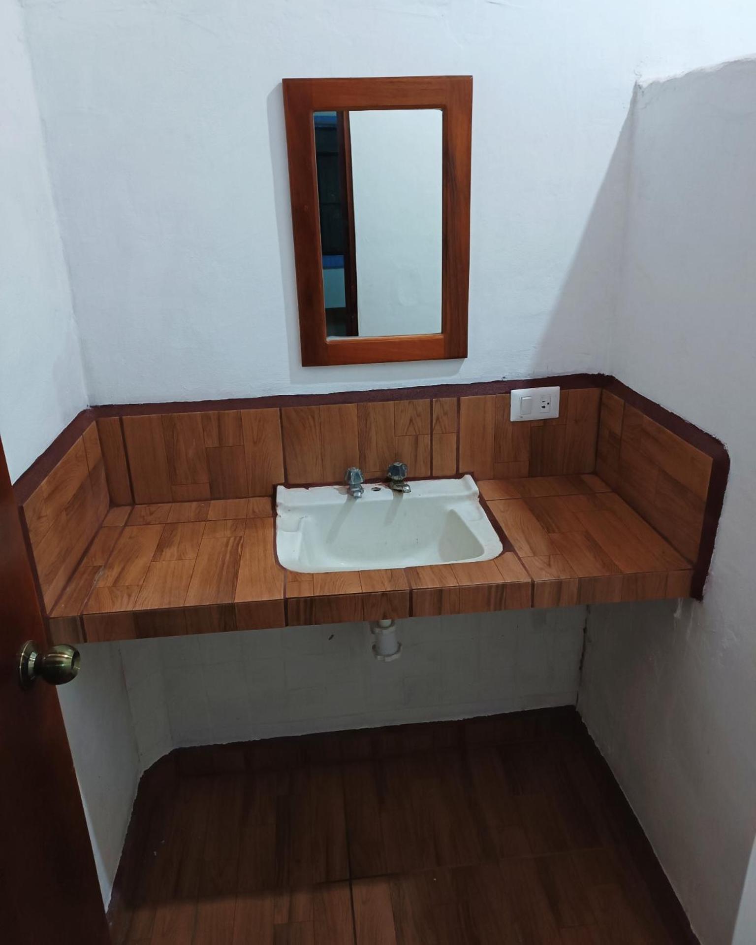 One-Bedroom House photo 3