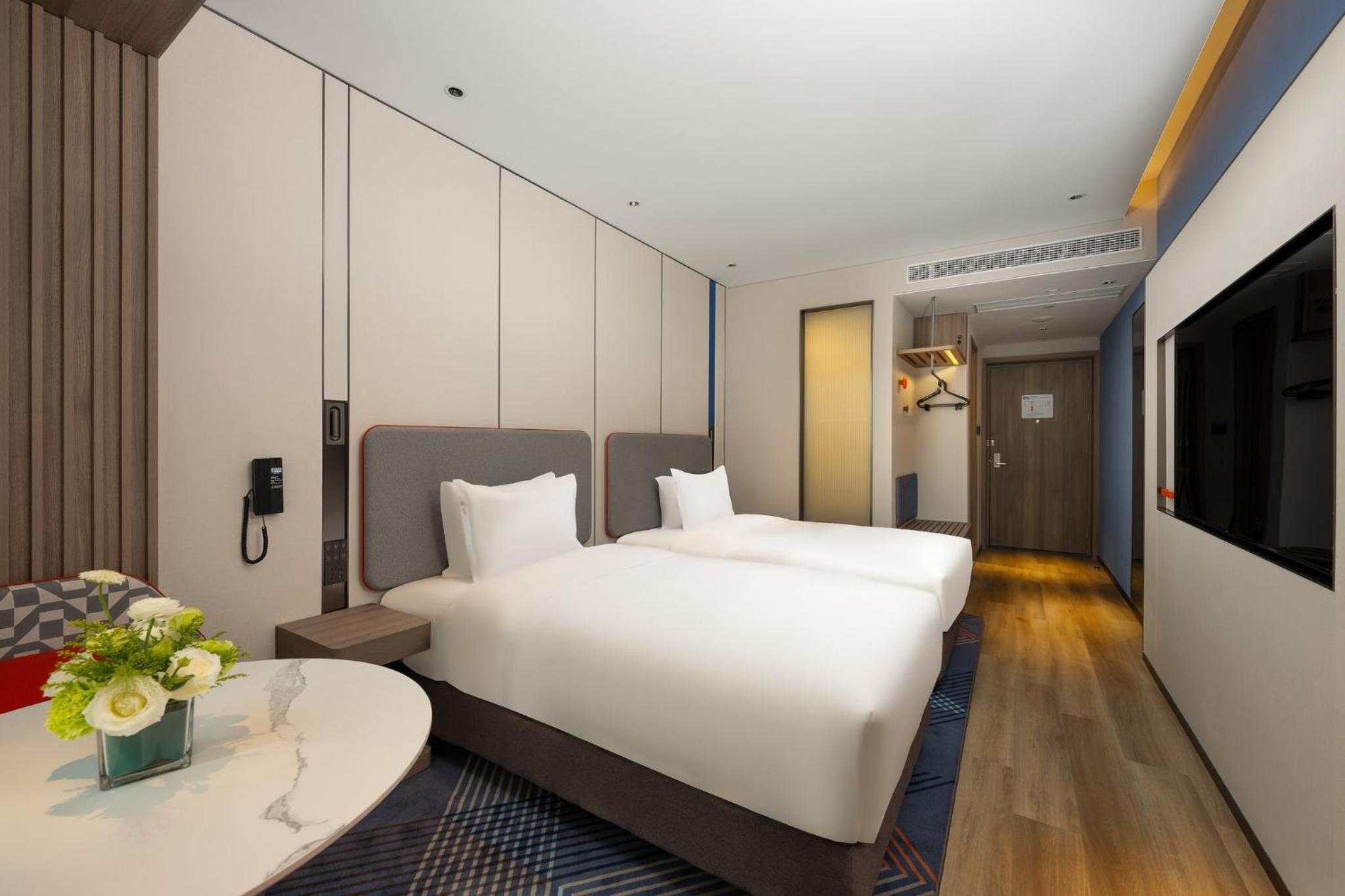 Standard Room photo 2