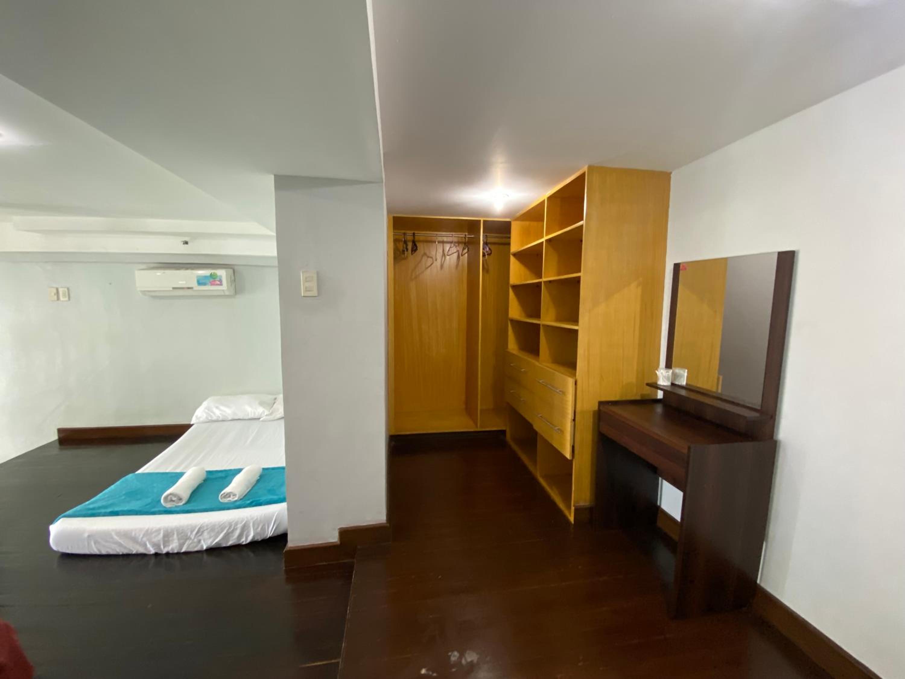 Loft - Photo 4