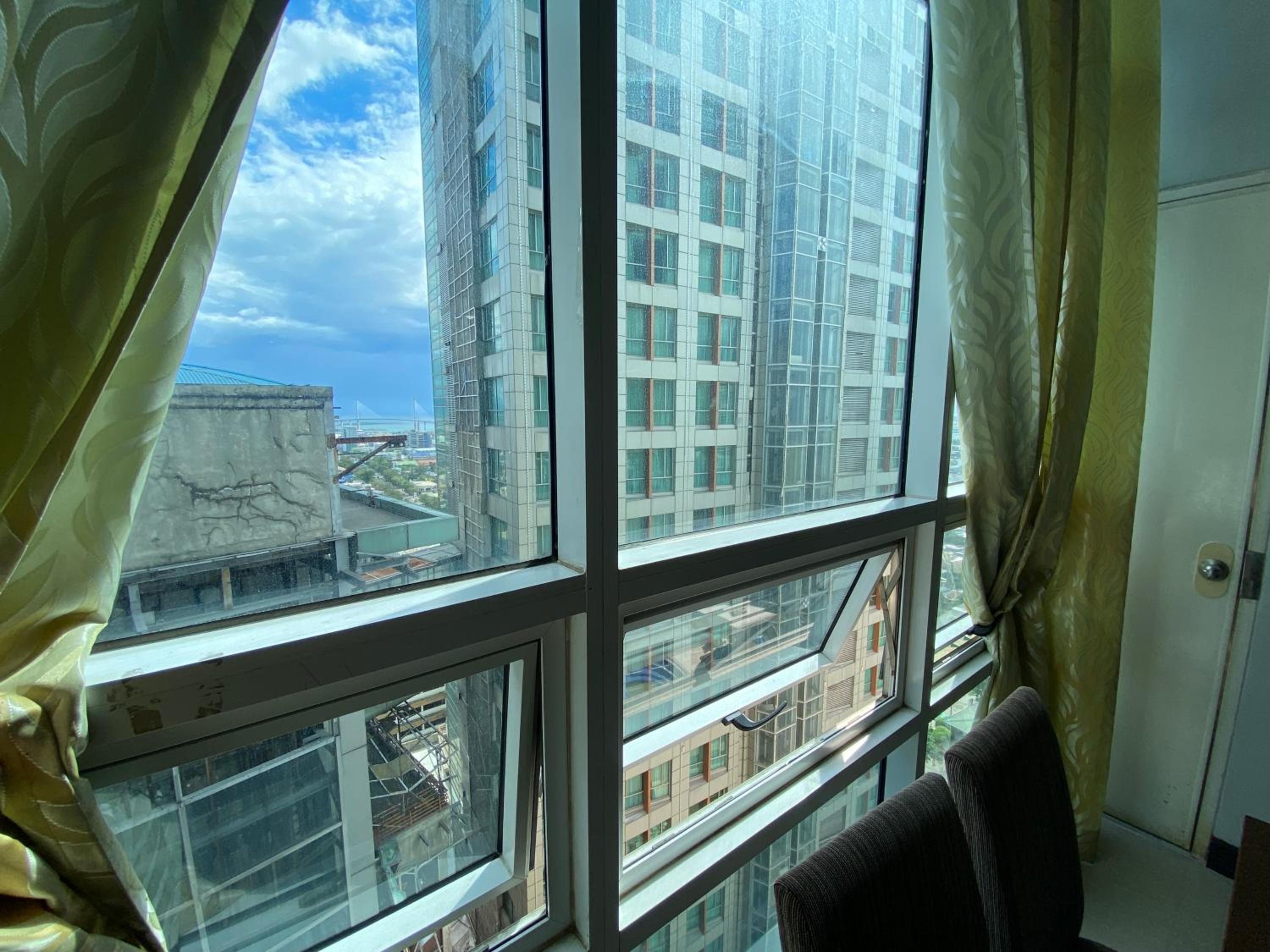 Loft - Photo 2