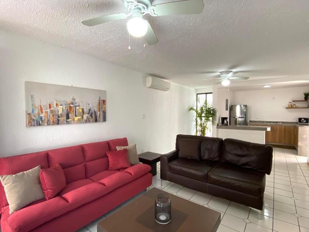 Three-Bedroom Apartment photo 1