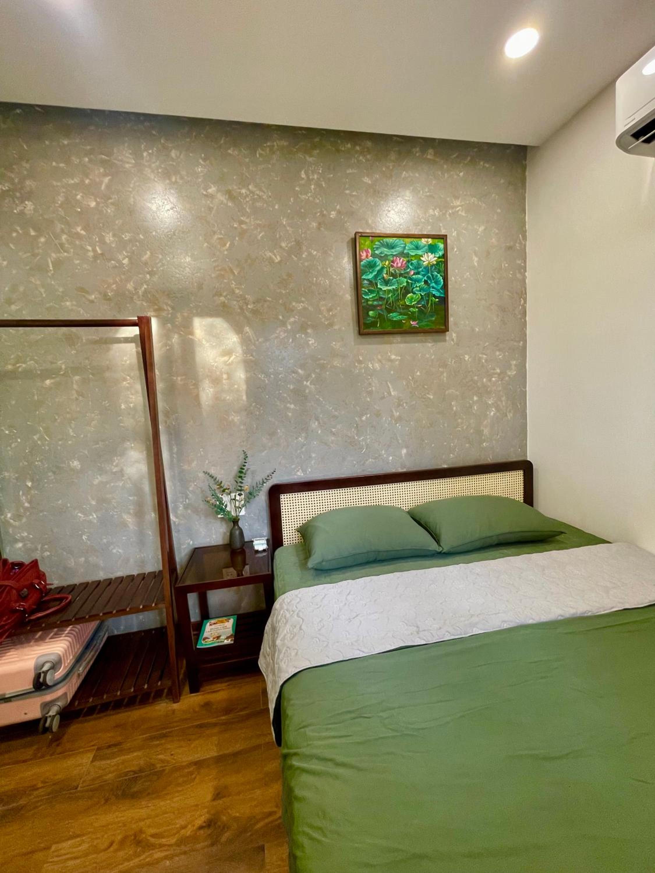 King Room with Garden View