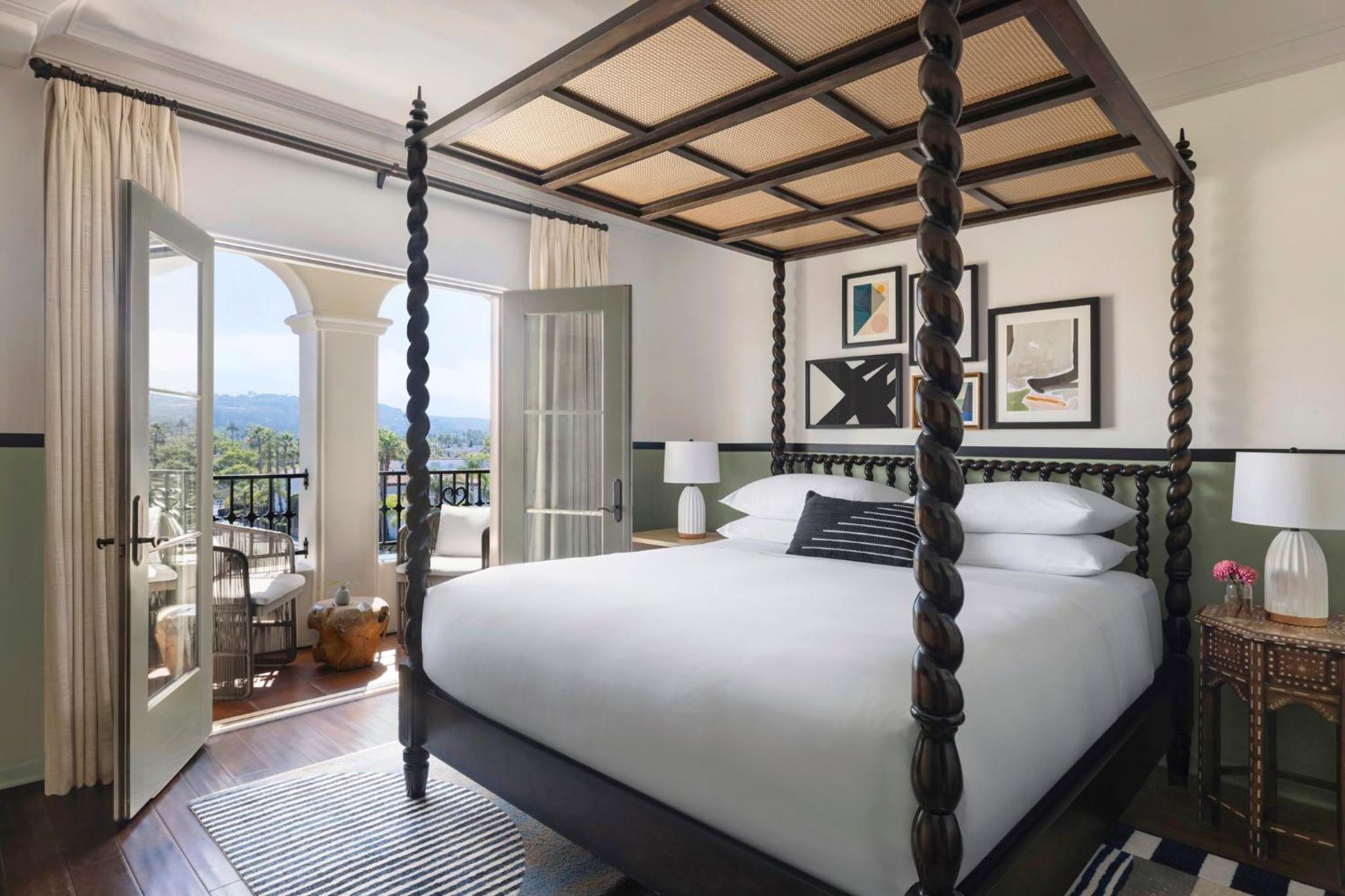 Premium King Room with Semi-Private Balcony