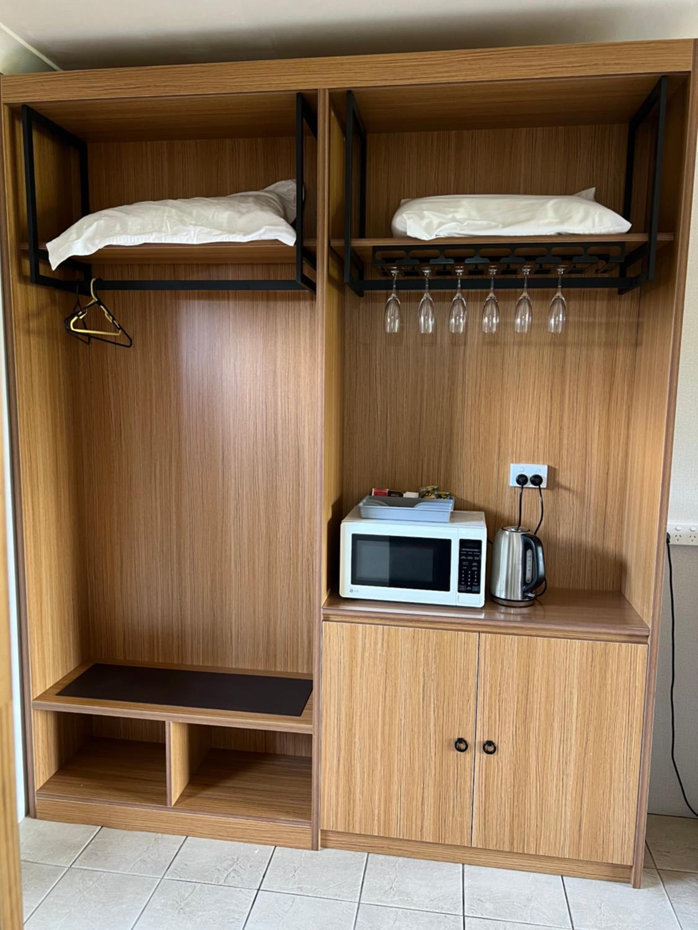 Superior King Room - Photo 4