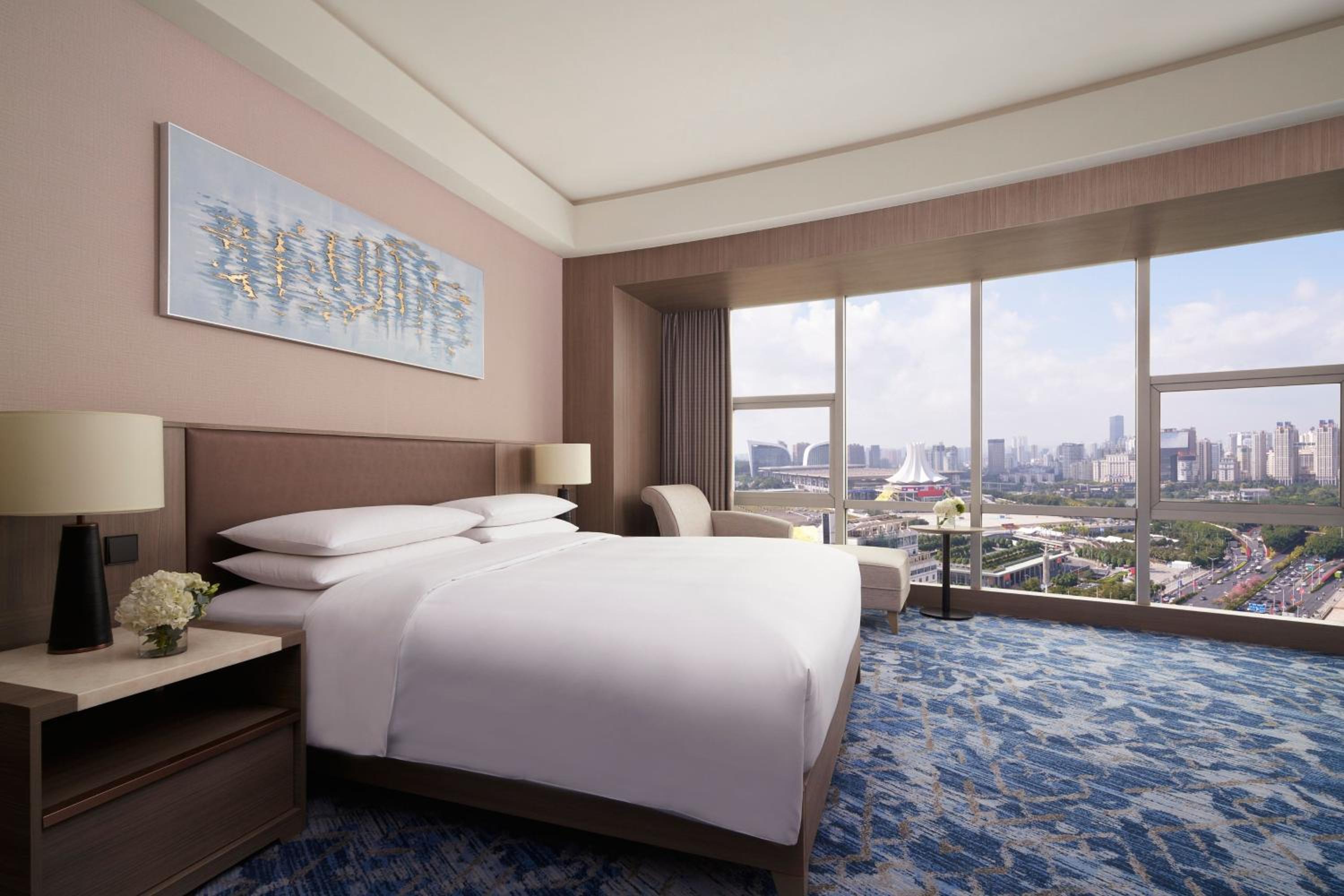 Superior Queen Room photo 1